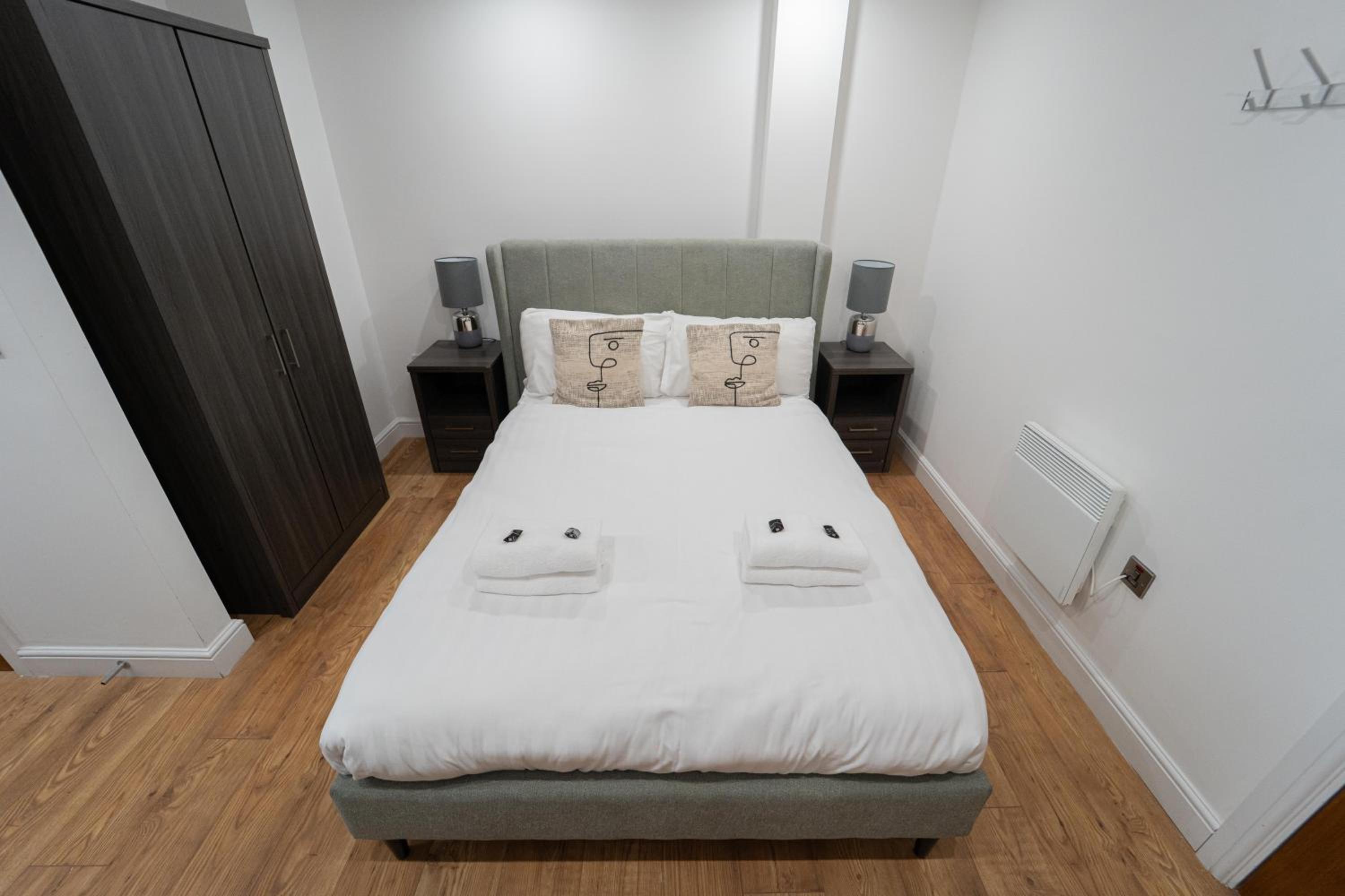 Studio Apartment
