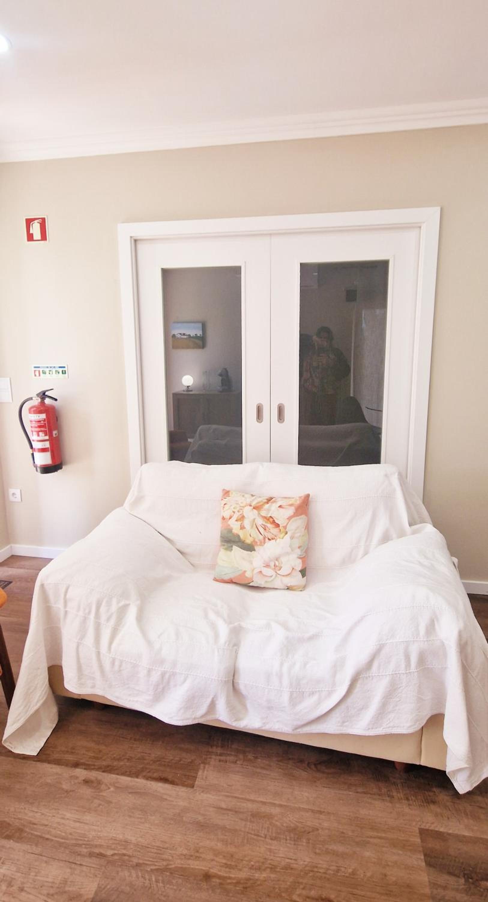 Two-Bedroom House photo 3