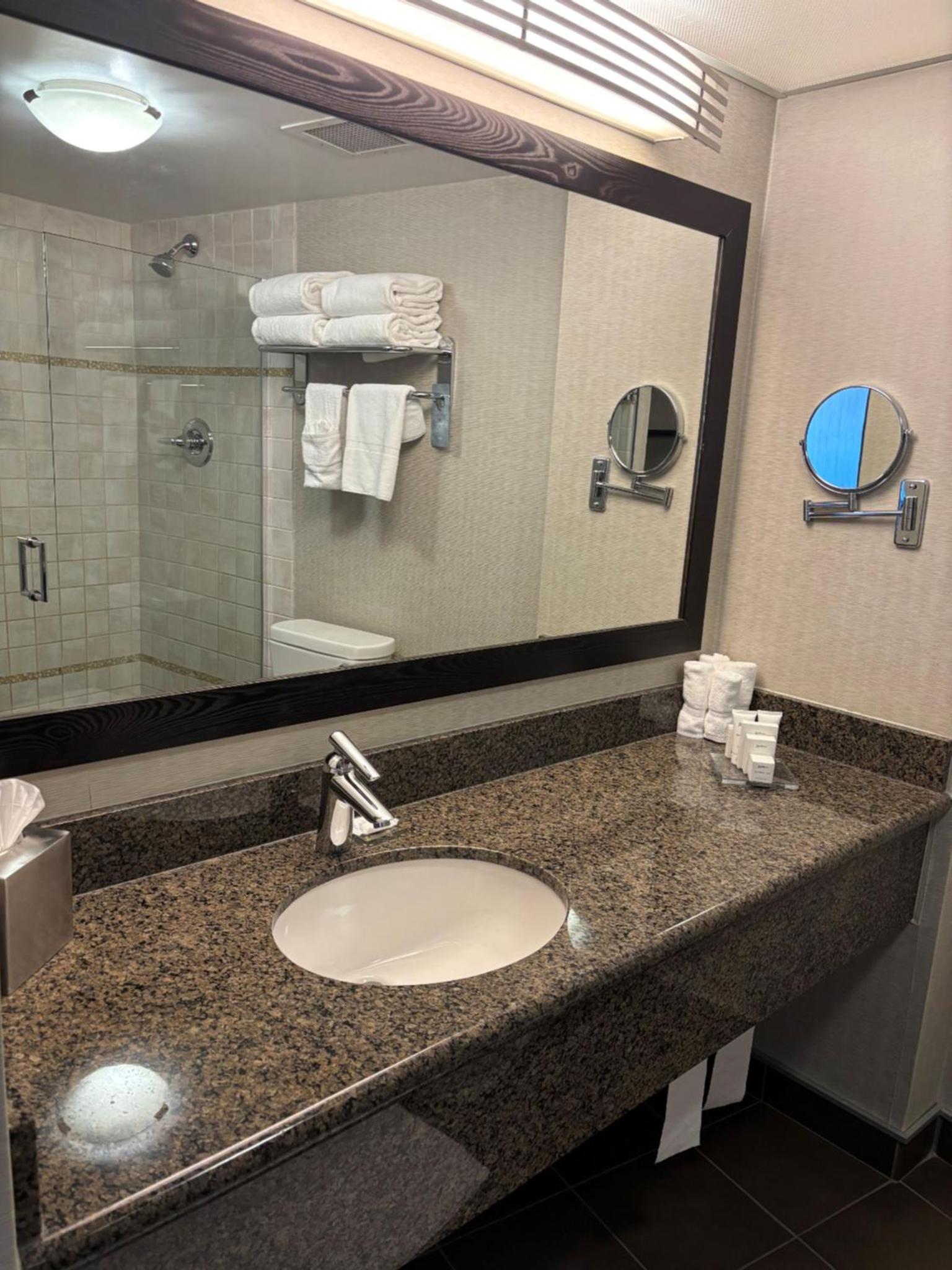 Superior Double Room Non-Smoking - Photo 1