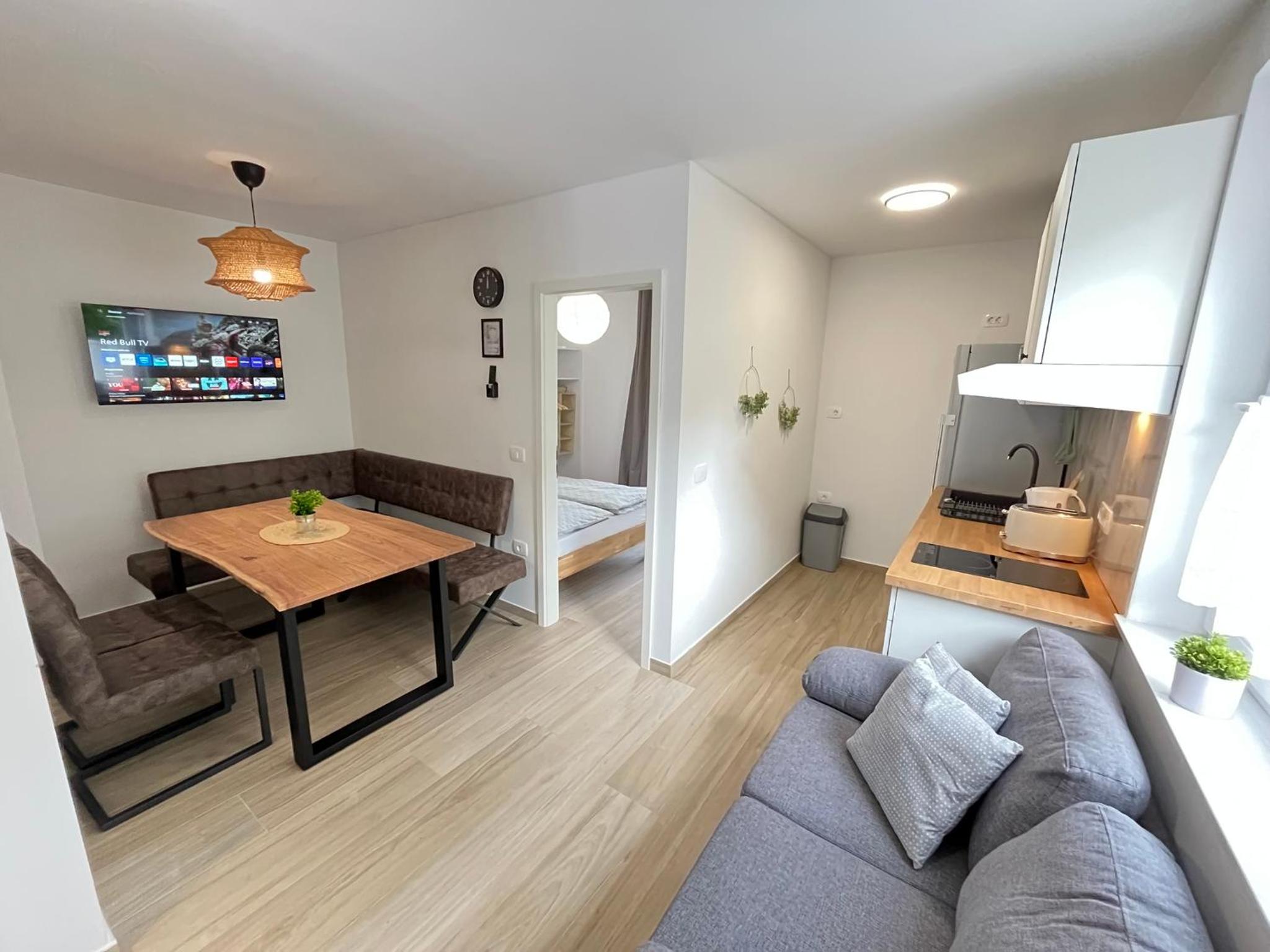 Two-Bedroom Apartment with Mountain View photo 1