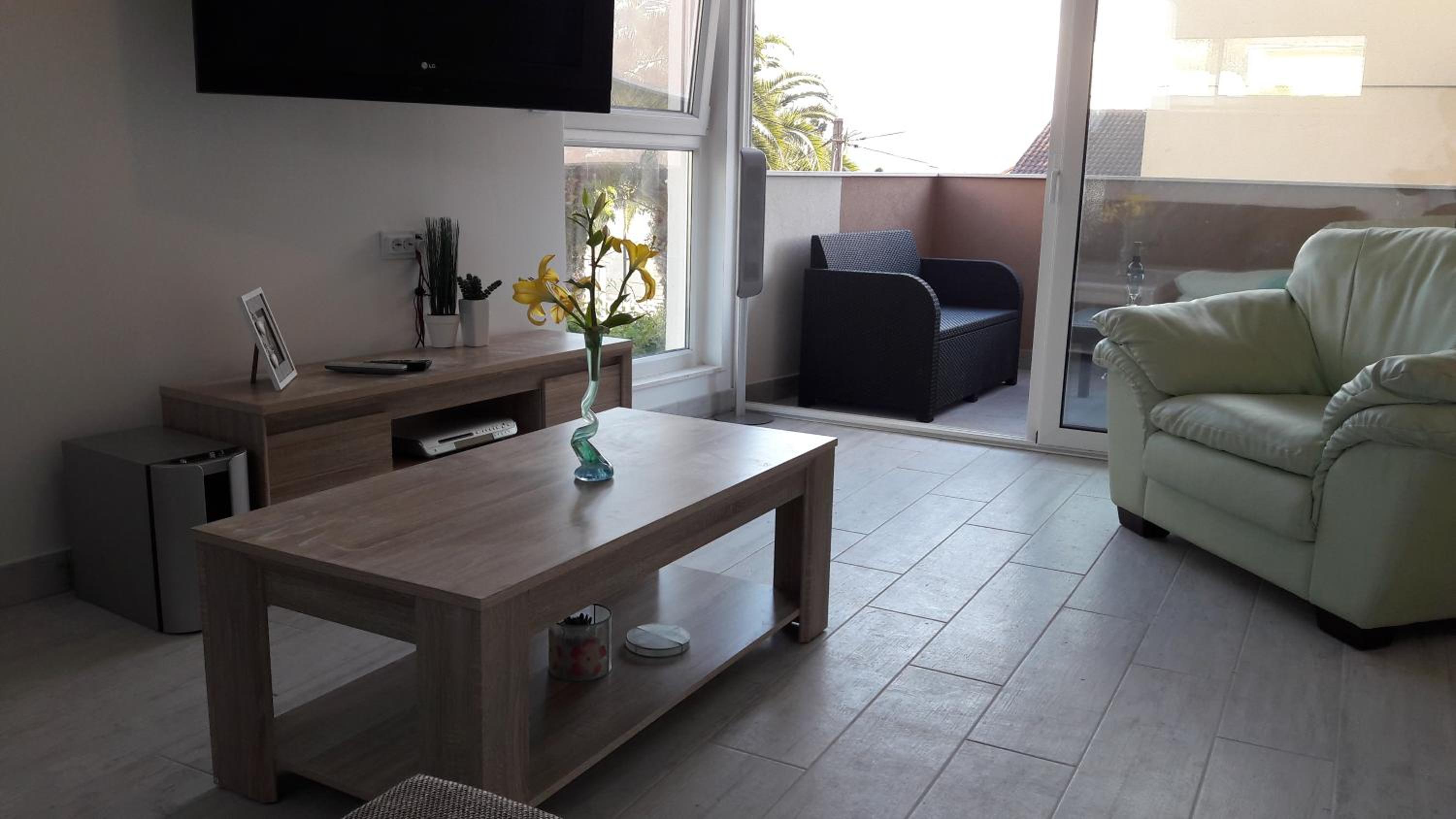 Two-Bedroom Apartment - Photo 35
