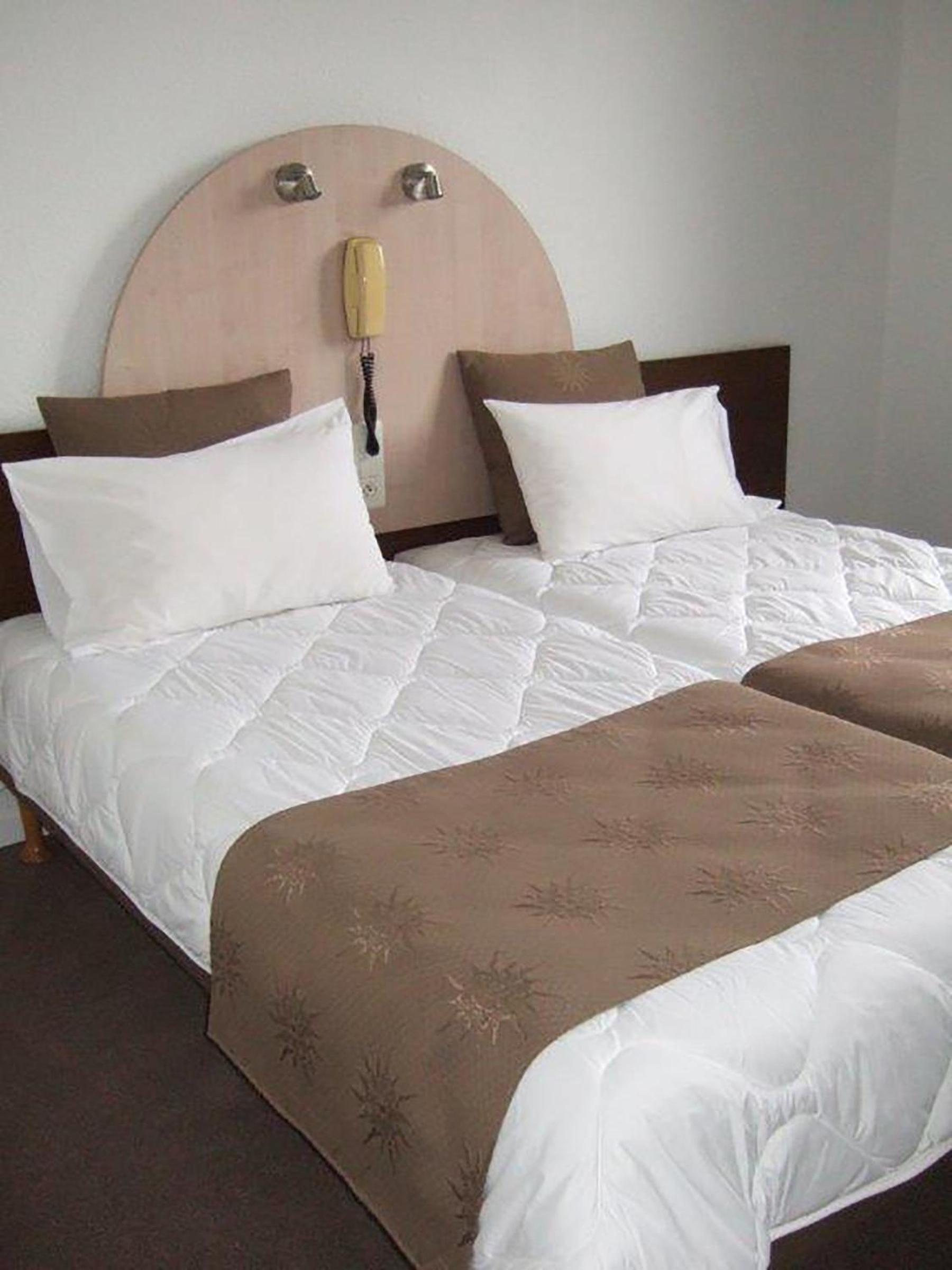 Double Room - Photo 3