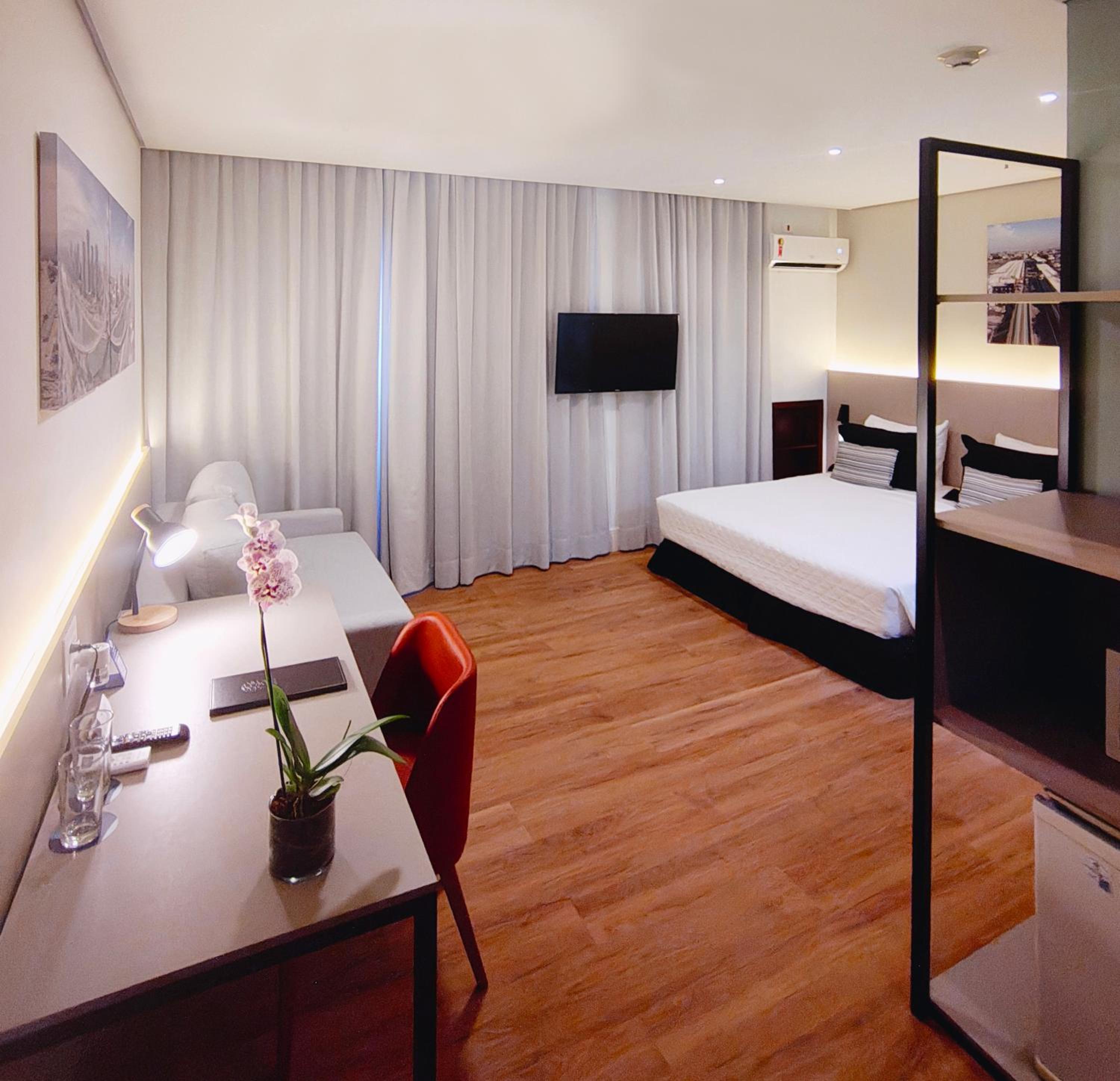 Standard Double Room – Semi-Accessible
