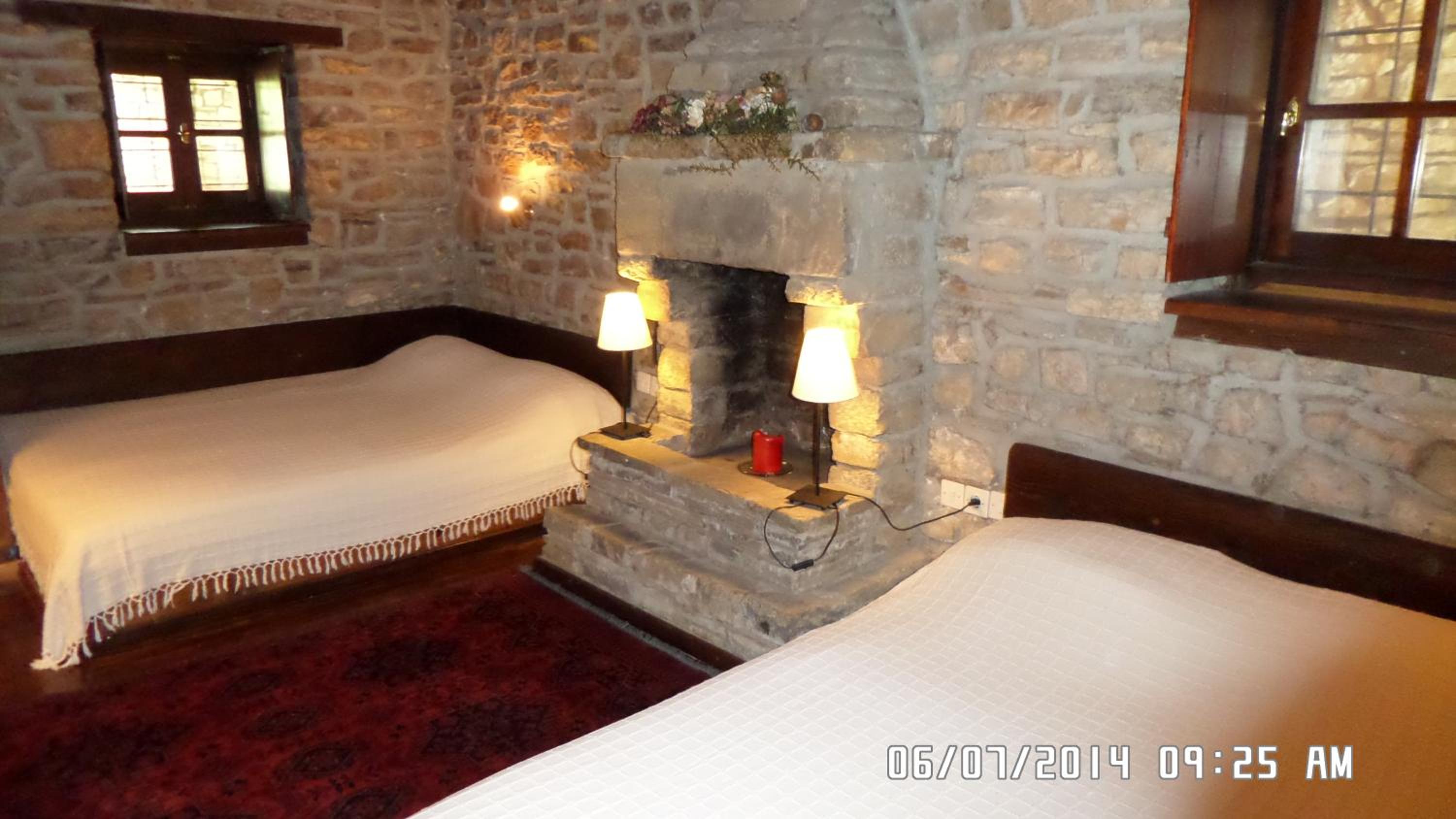 Quadruple Room - Photo 13