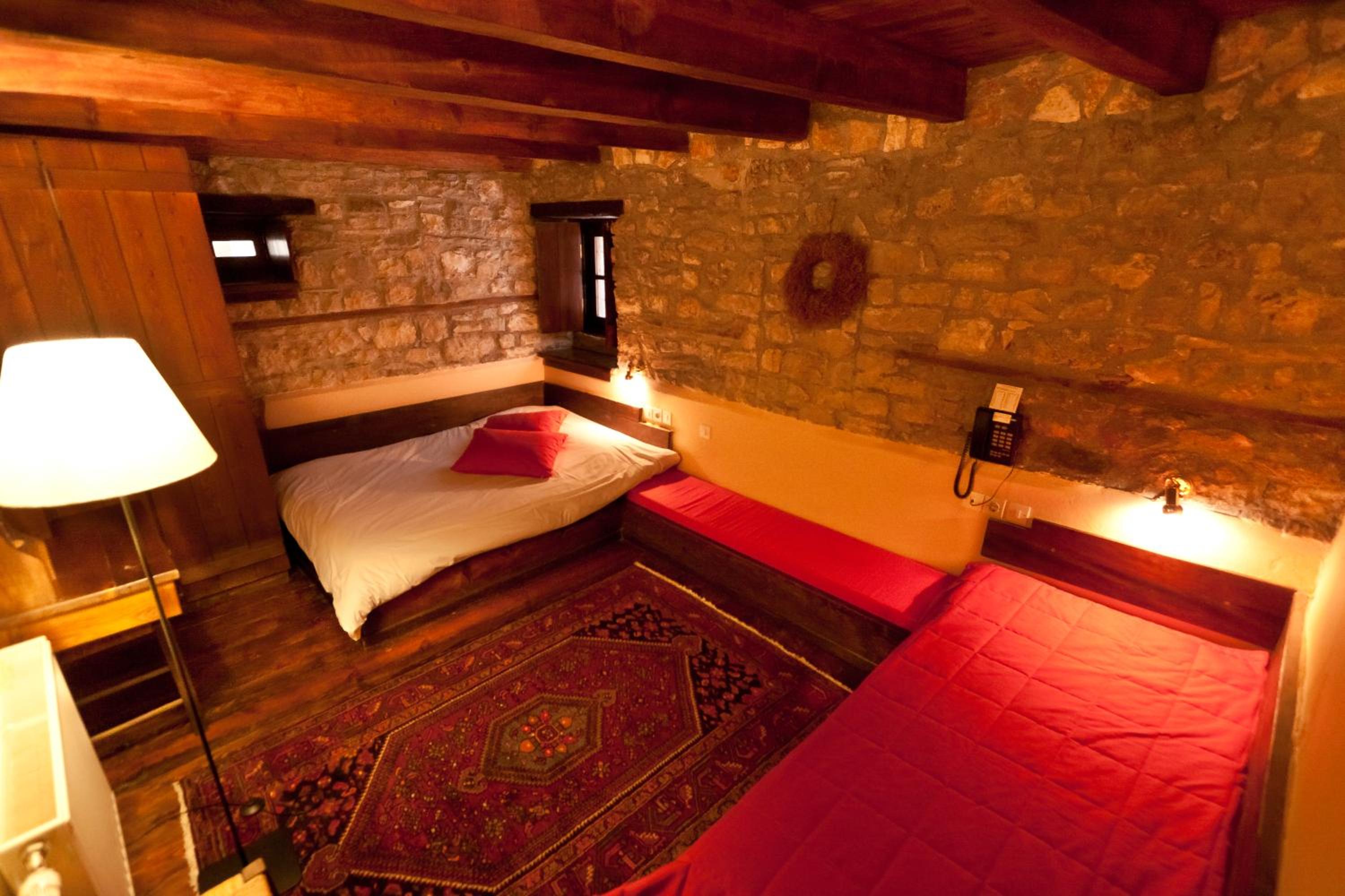 Double Room - Photo 4