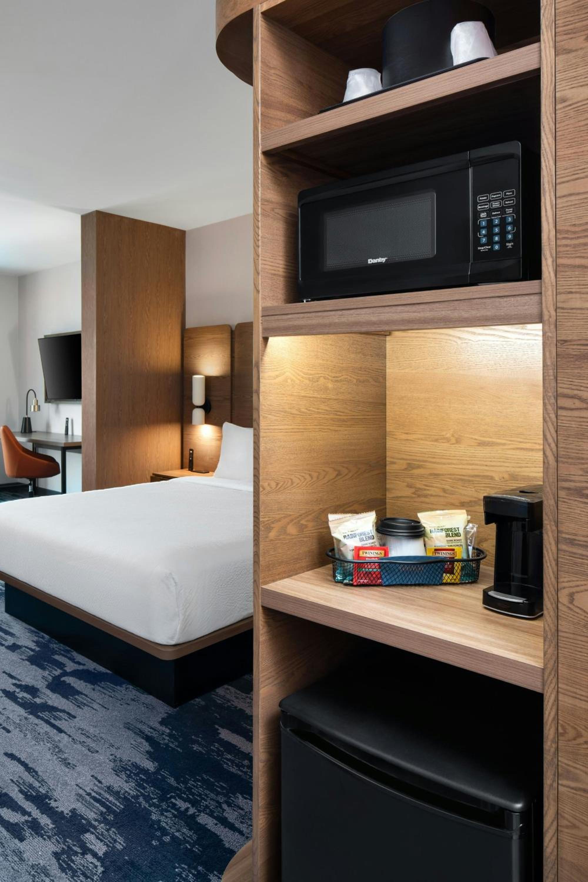 King Suite with Sofa Bed - Photo 3