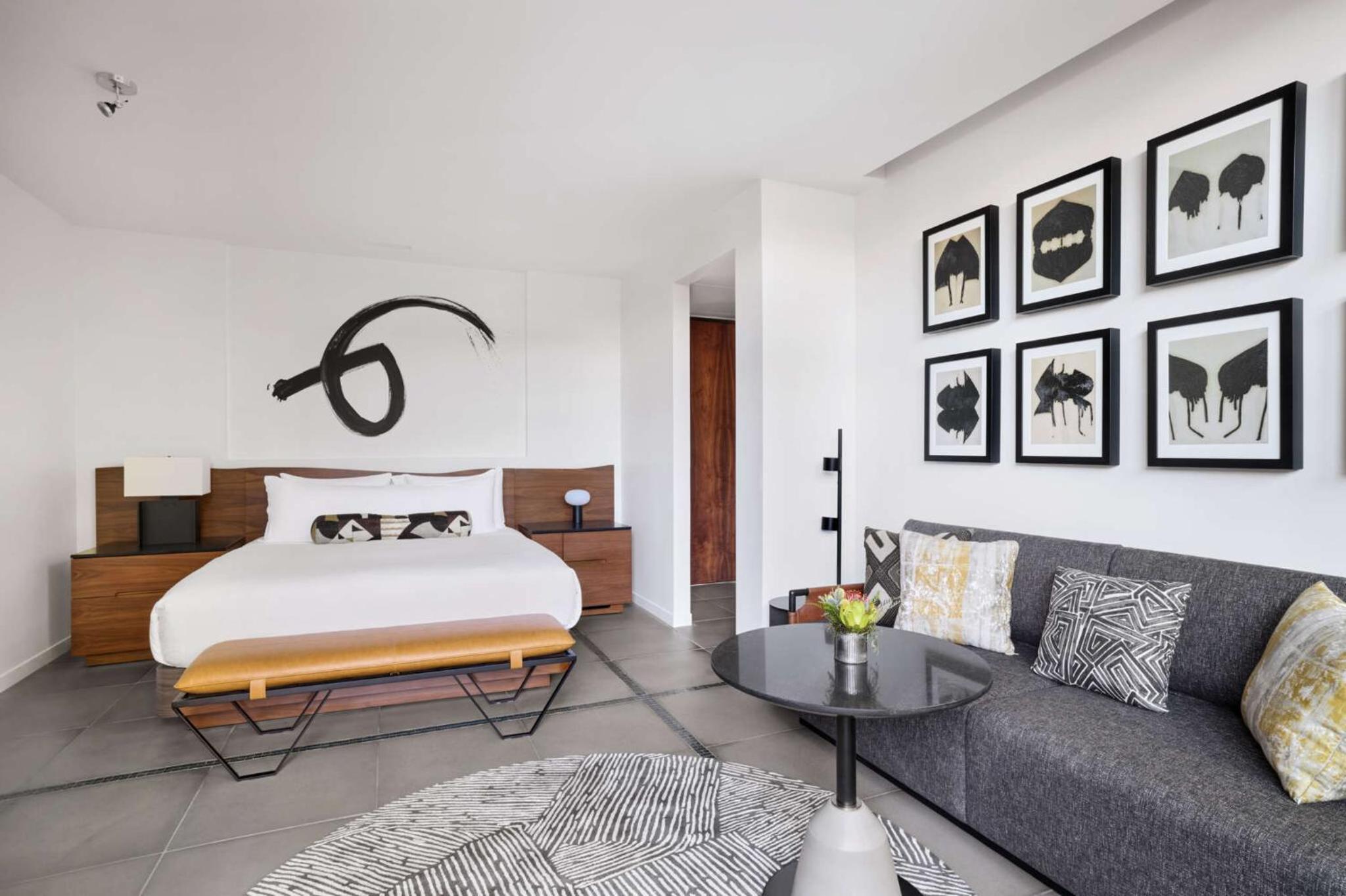 Suite with Spa Bath