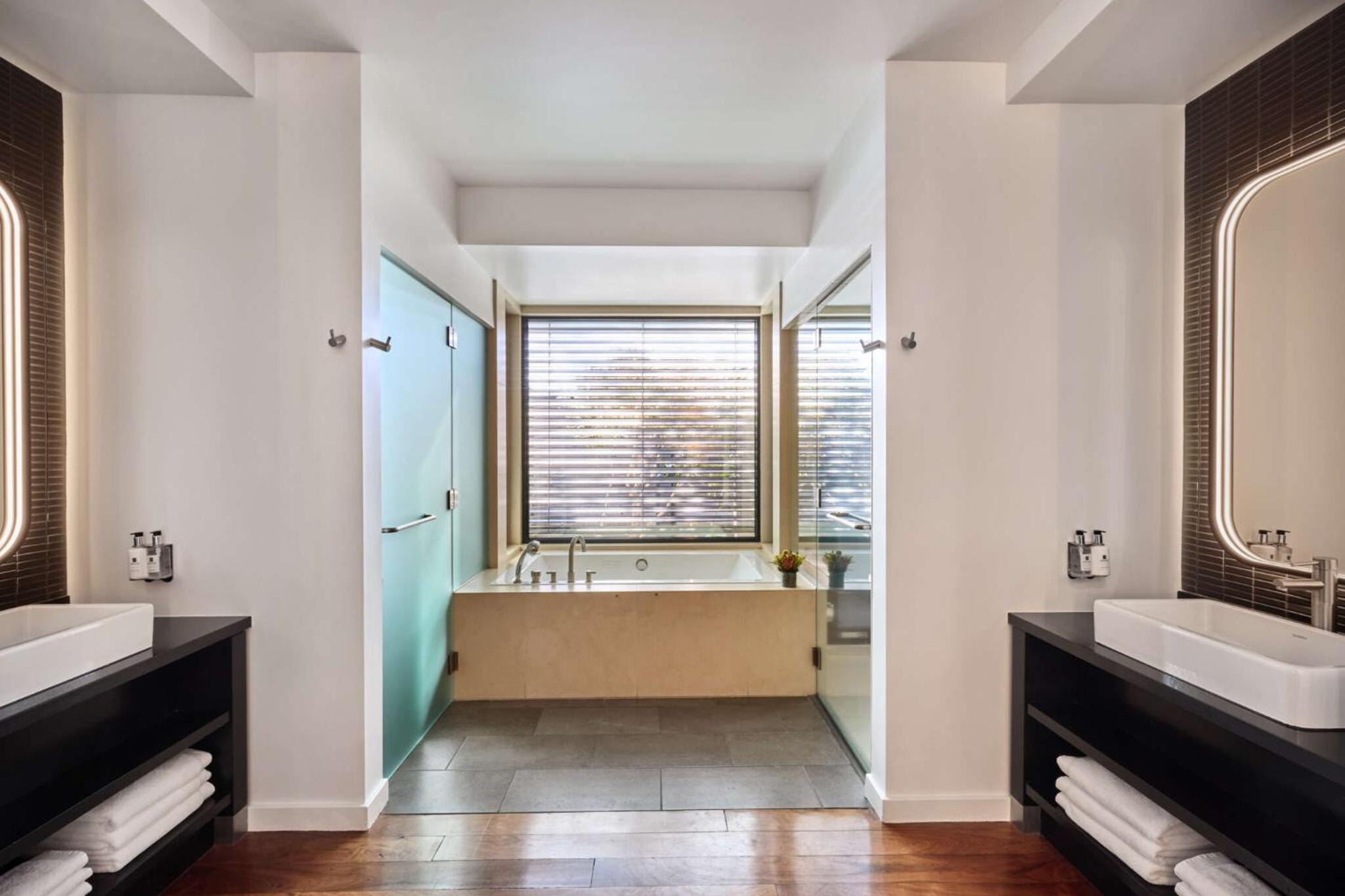 Suite photo 2