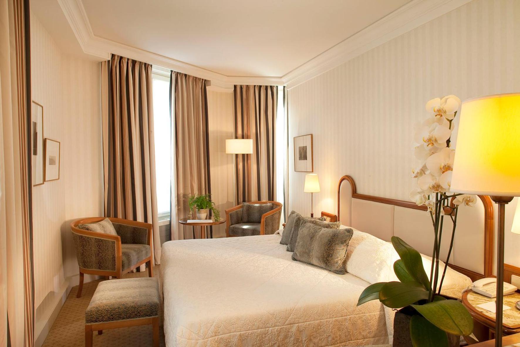 Double Room with Twin Beds photo 2
