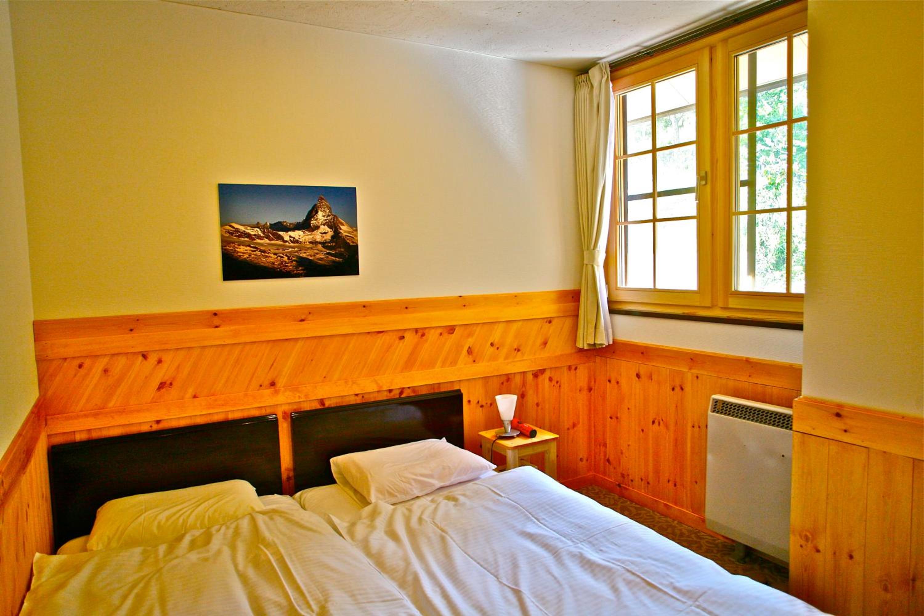 Triple Room - No Pets - Photo 4
