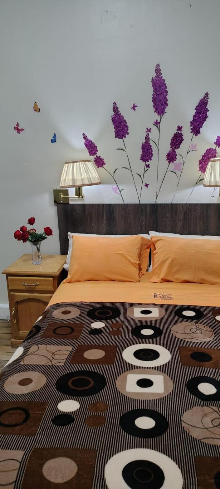 Double Room with Private Bathroom photo 2