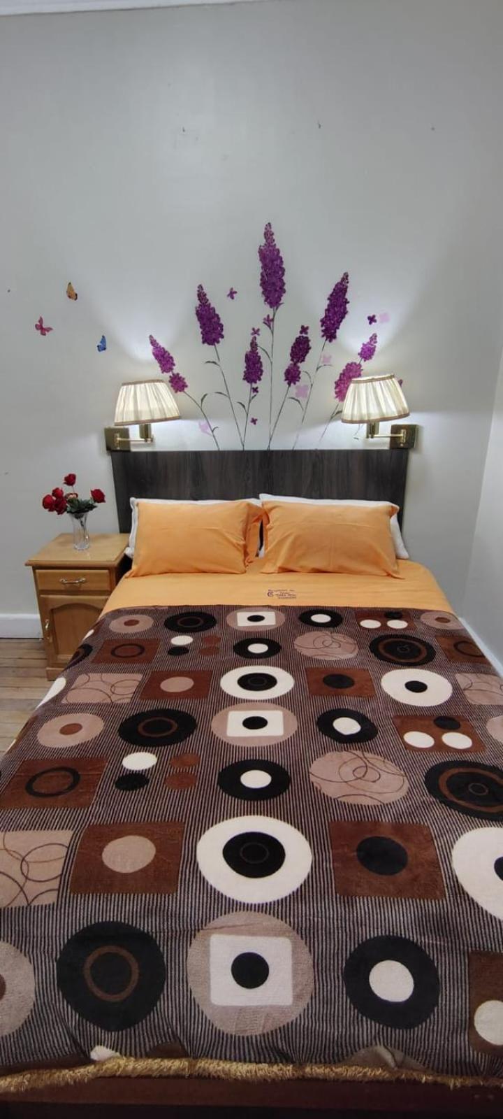 Double Room with Private Bathroom photo 3