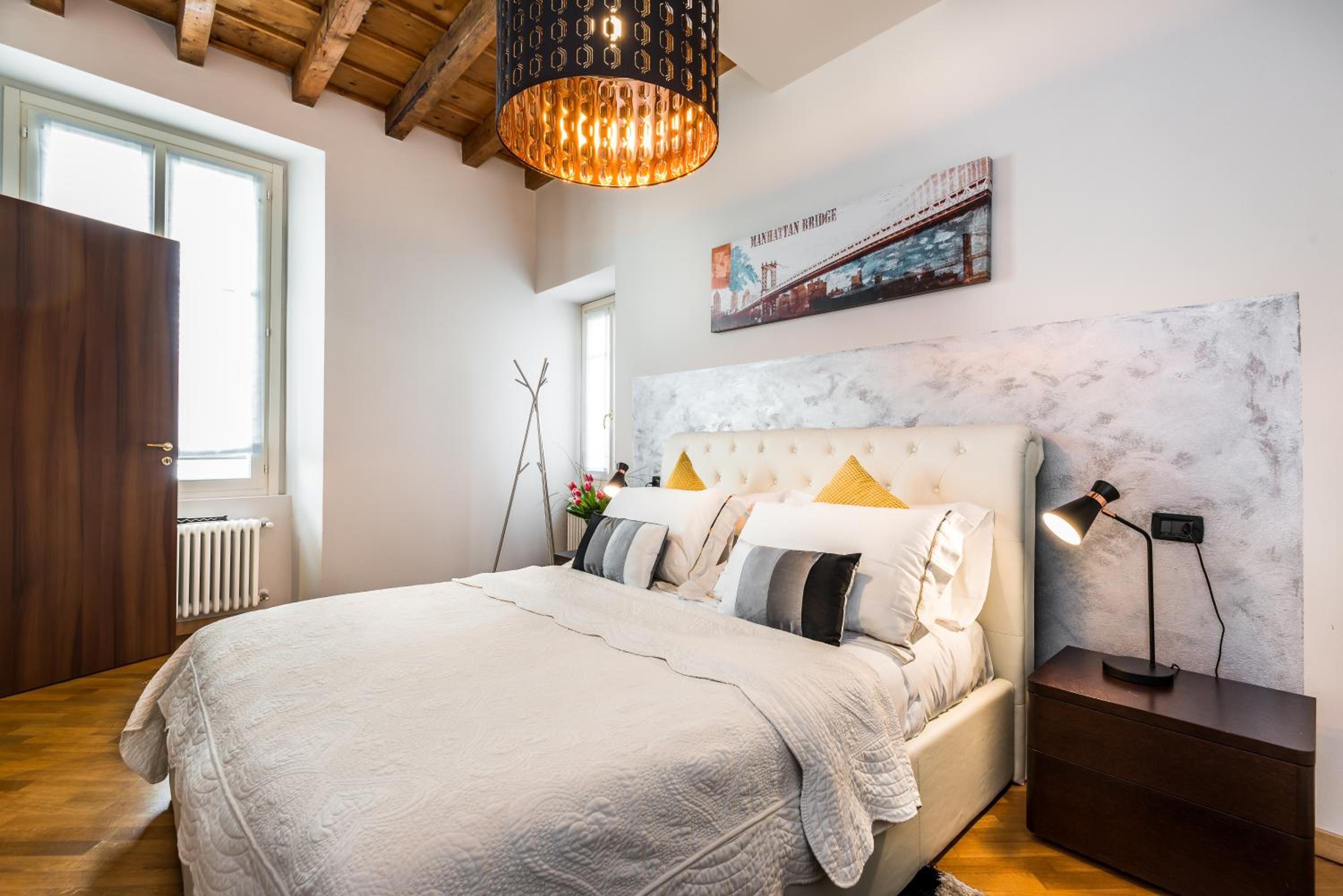 Superior One-Bedroom Apartment - Via Vitani 40