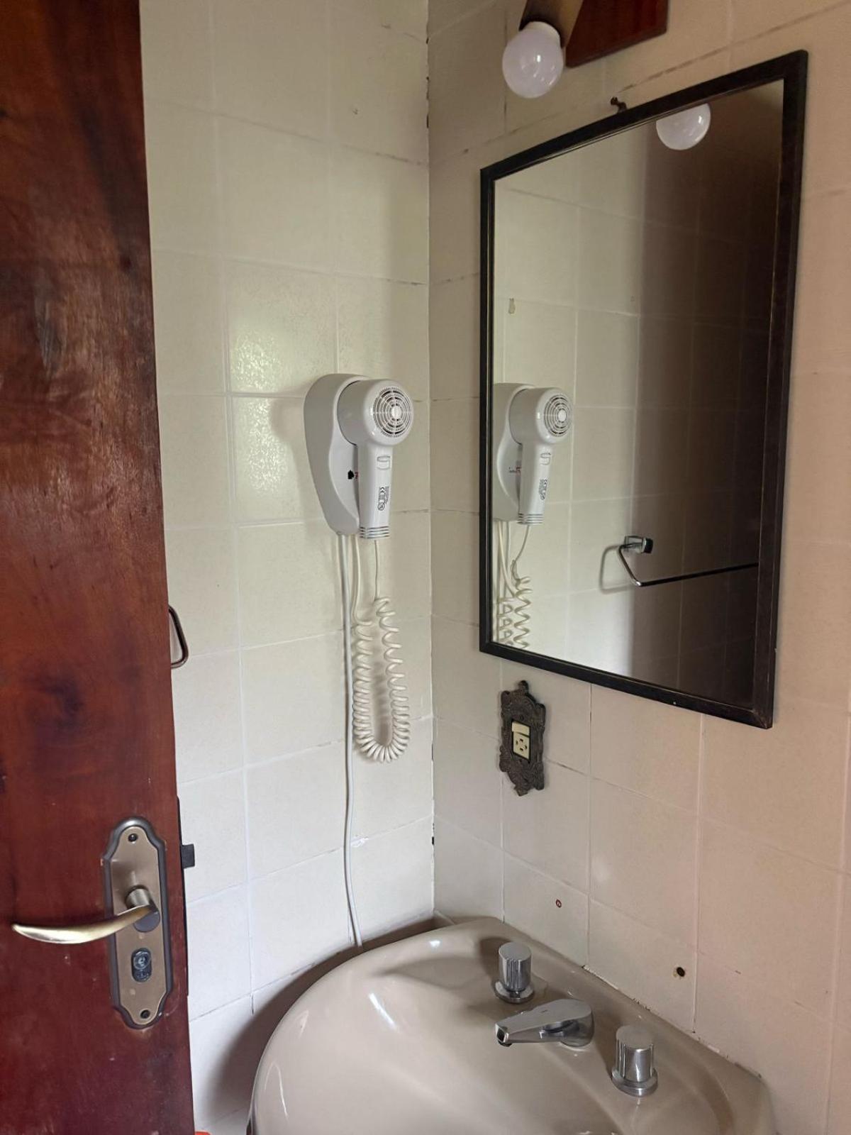 Double Room - Disability Access photo 3