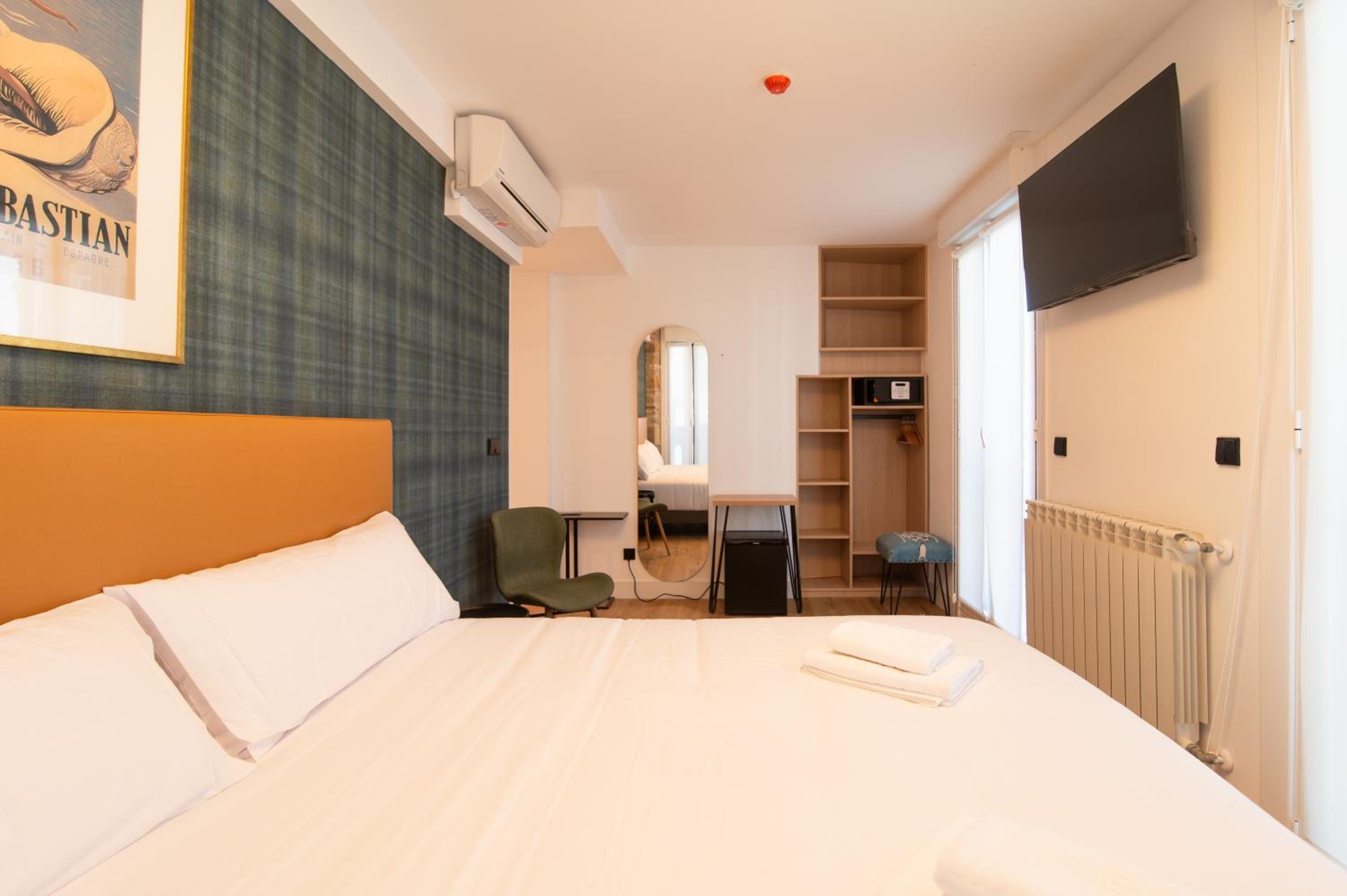 Double Room with Balcony