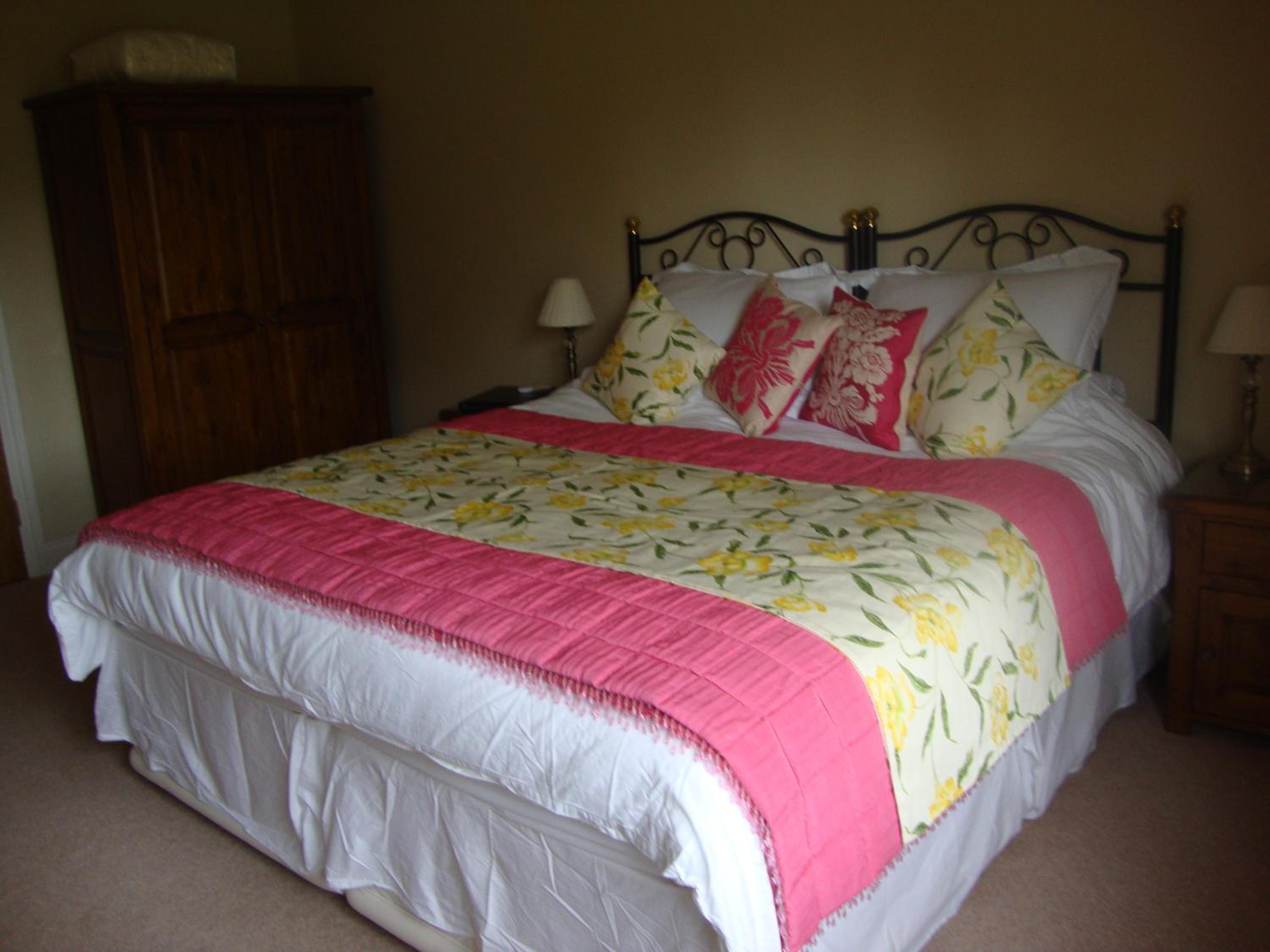 Deluxe Double or Twin Room with Garden View photo 3