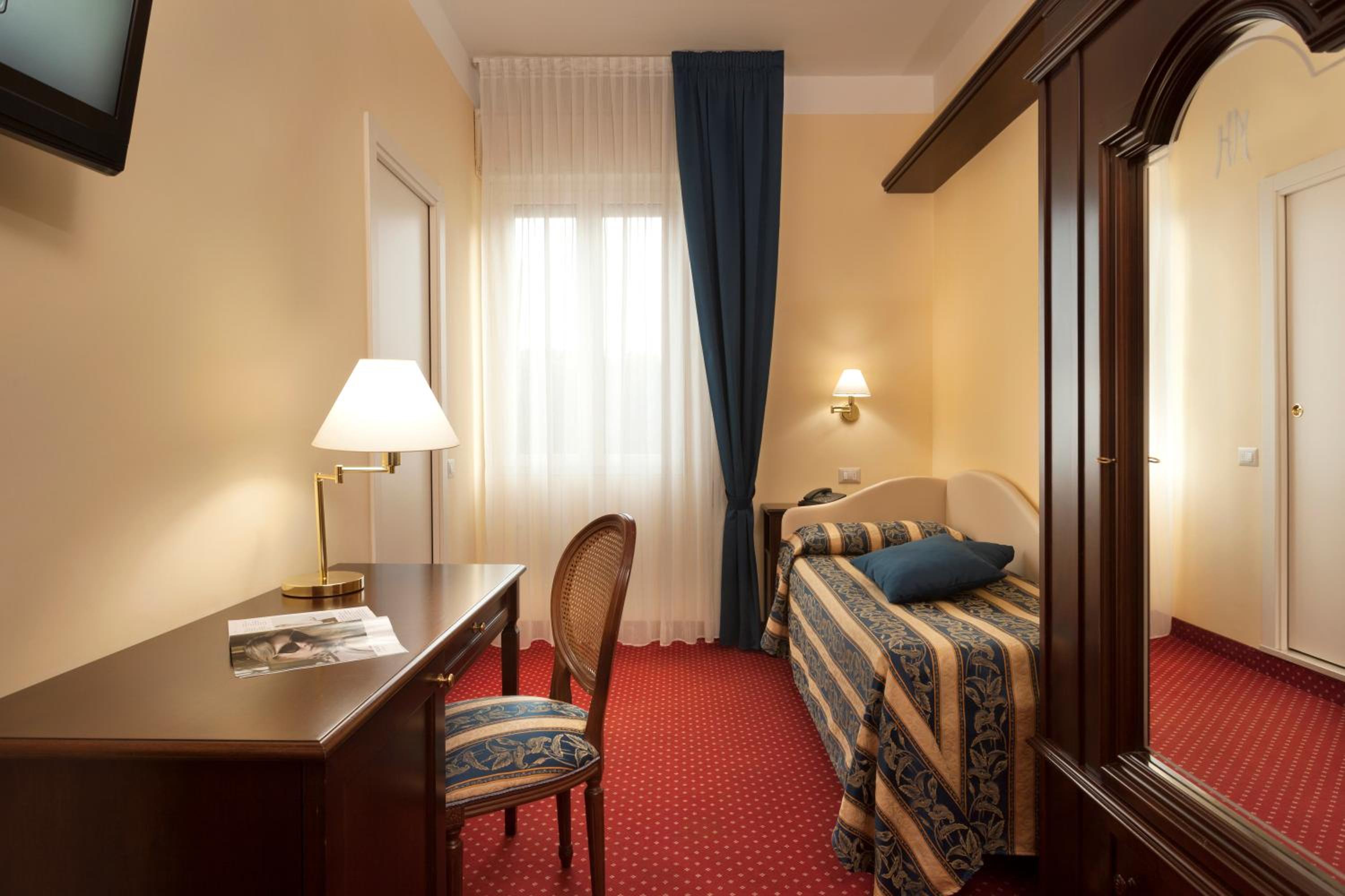 Family Suite - Photo 3