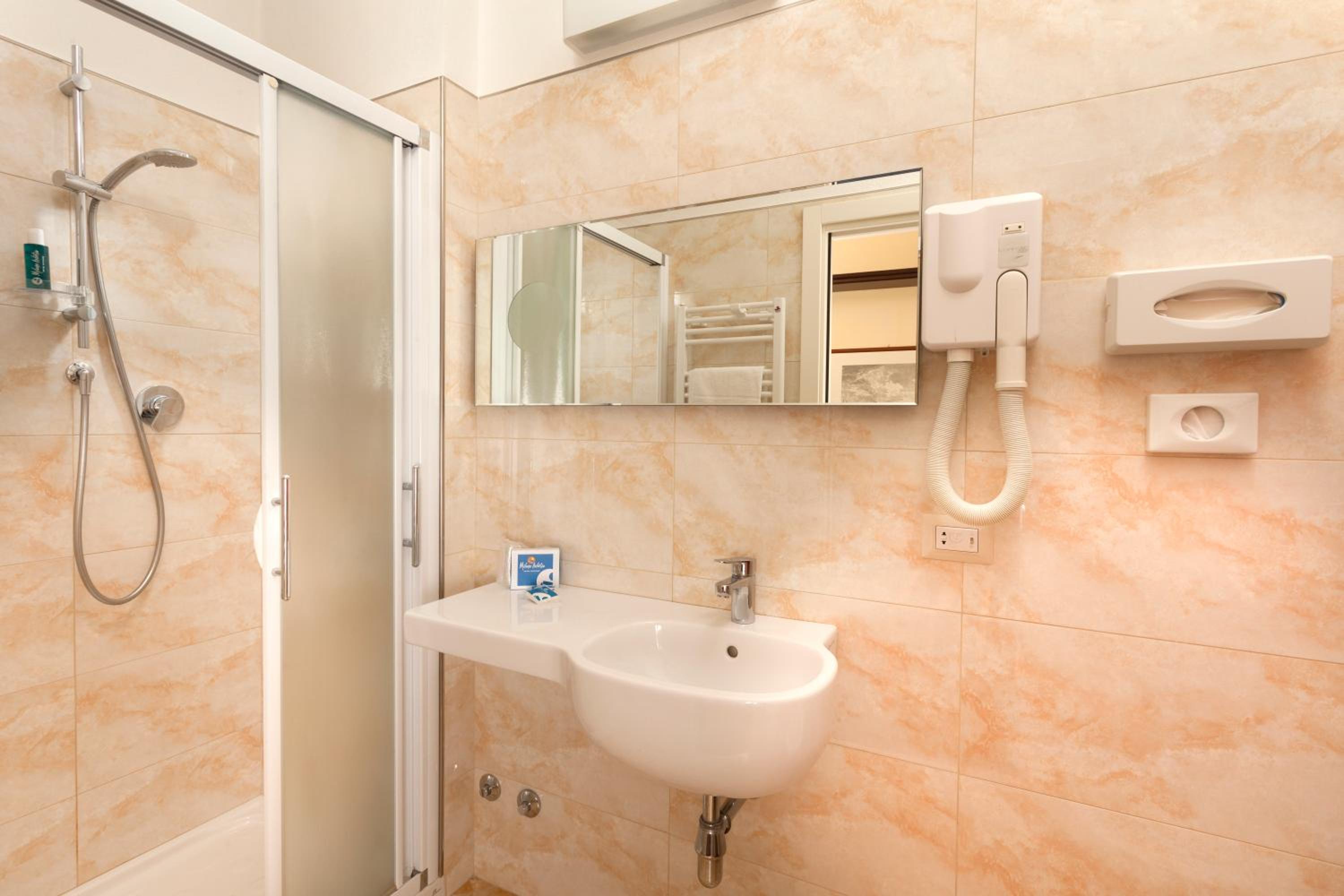 Superior Double Room with Balcony photo 3