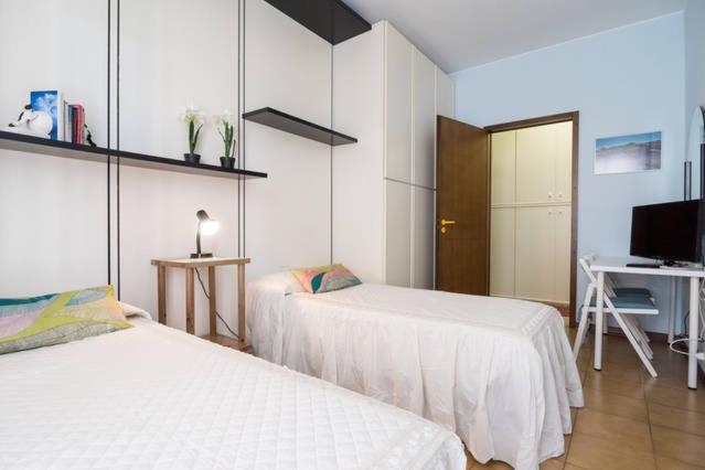 Twin Room with Balcony