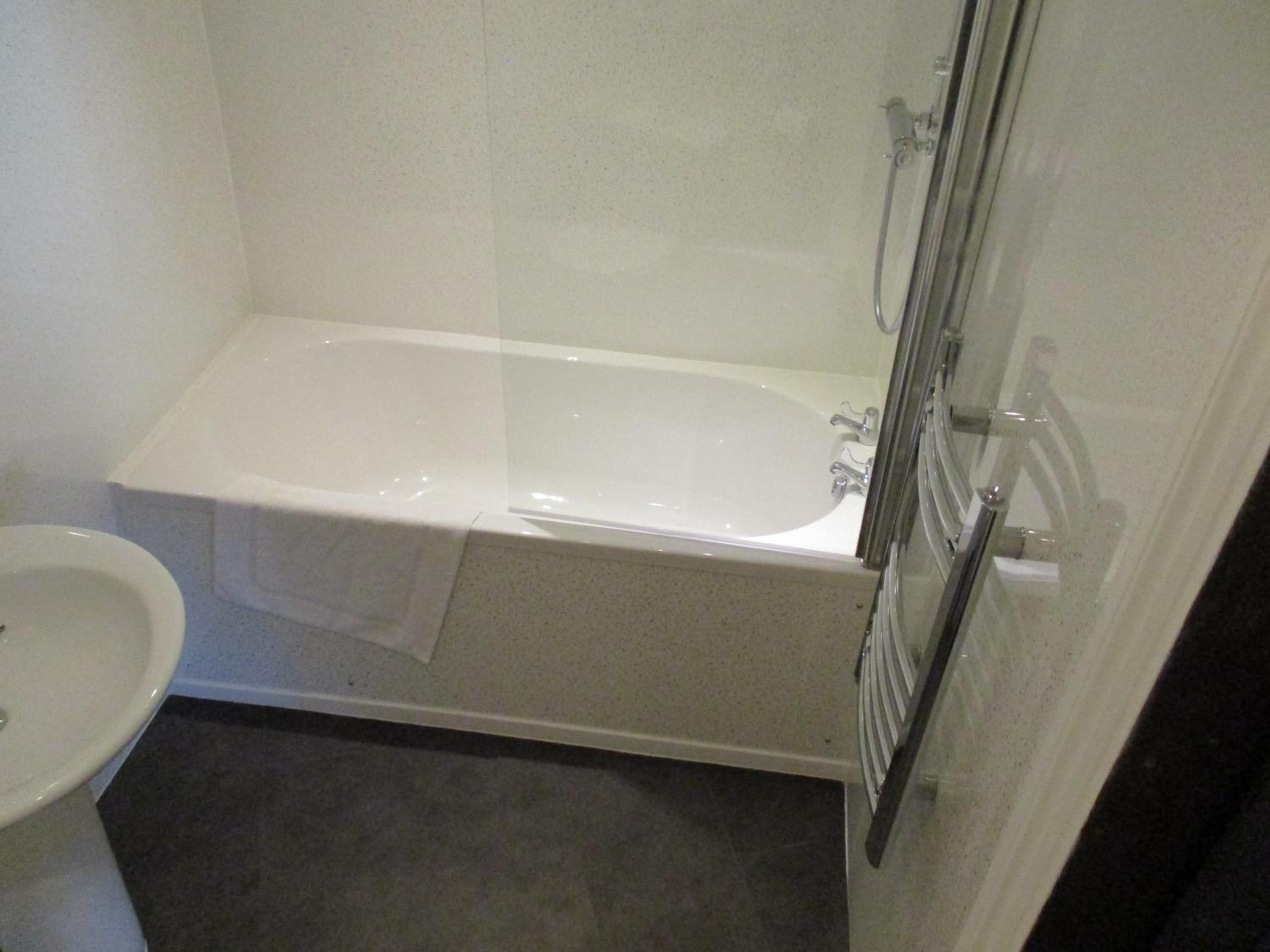 Deluxe Double Room with Garden View - Photo 14