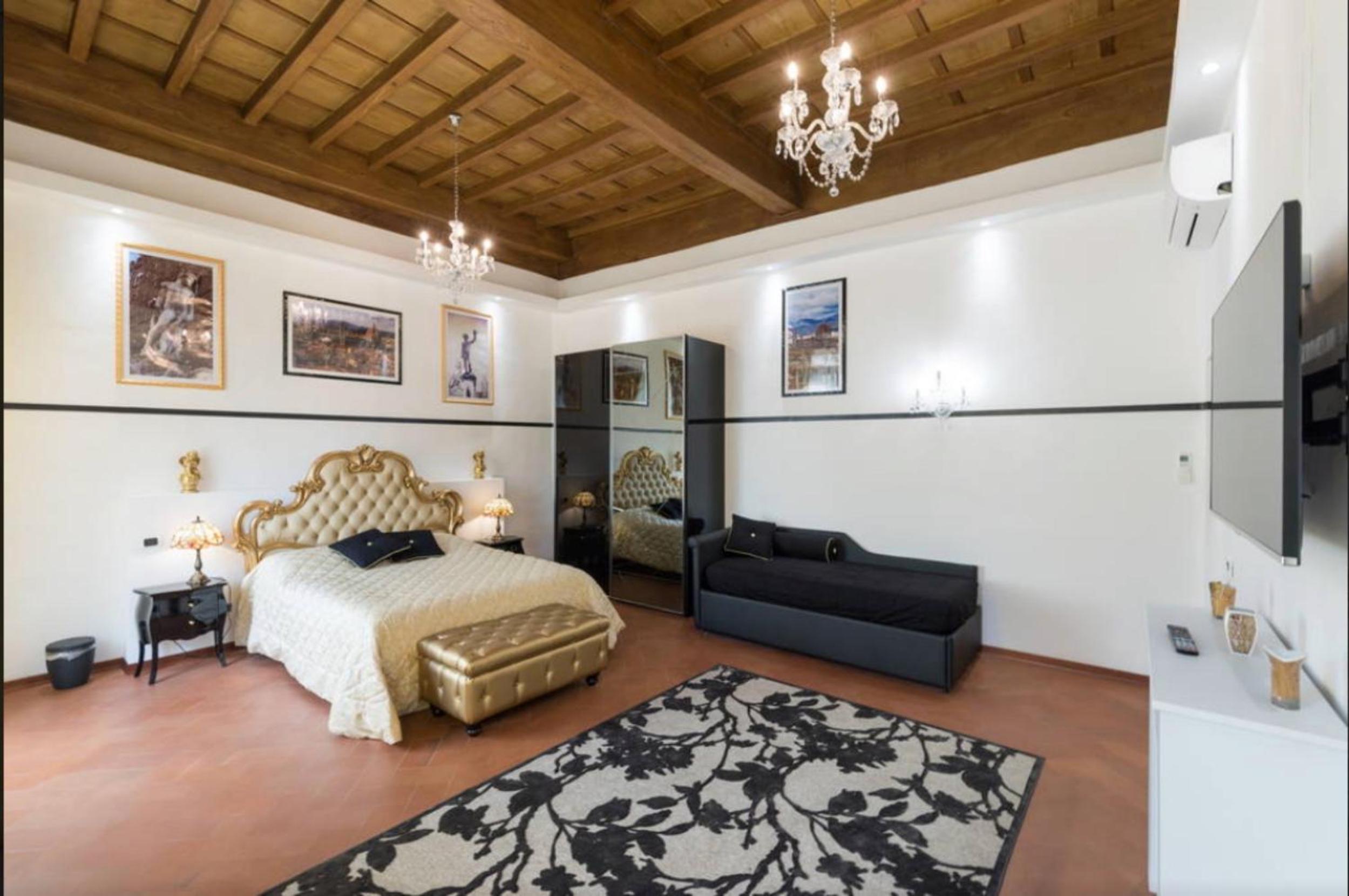 Superior Apartment photo 2