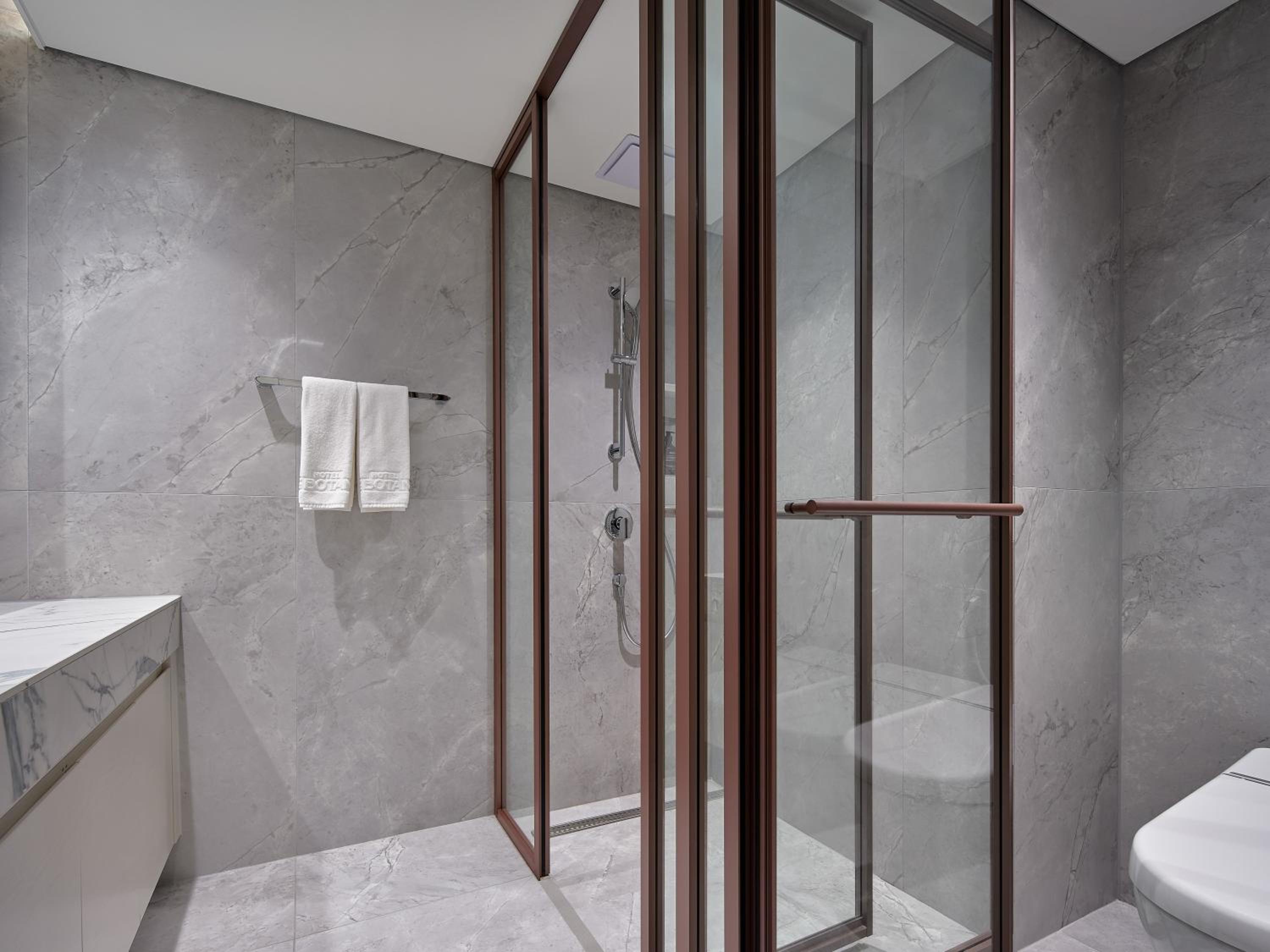 Premier Suite Double - Photo 1