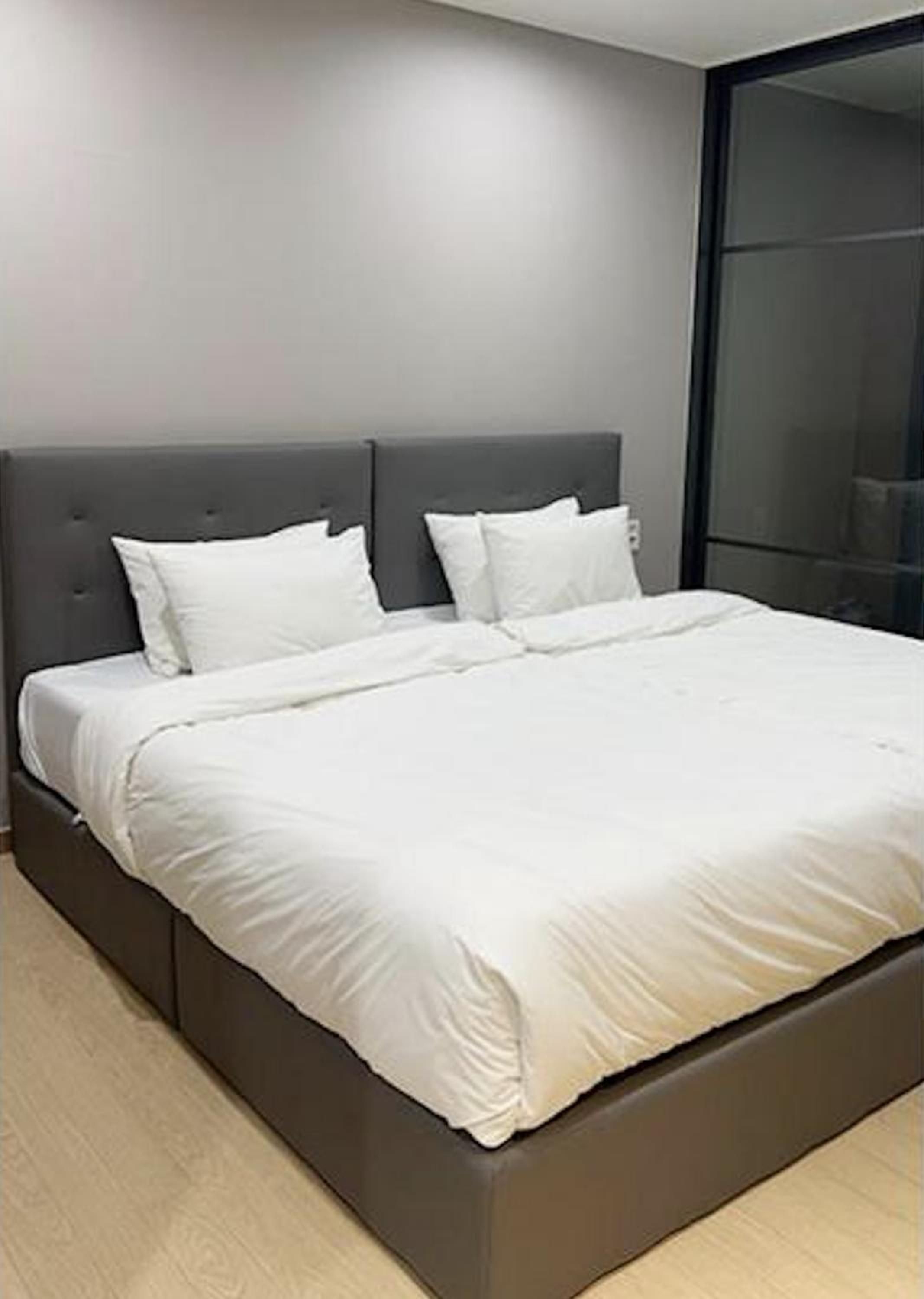 Deluxe Hollywood Room - Photo 1