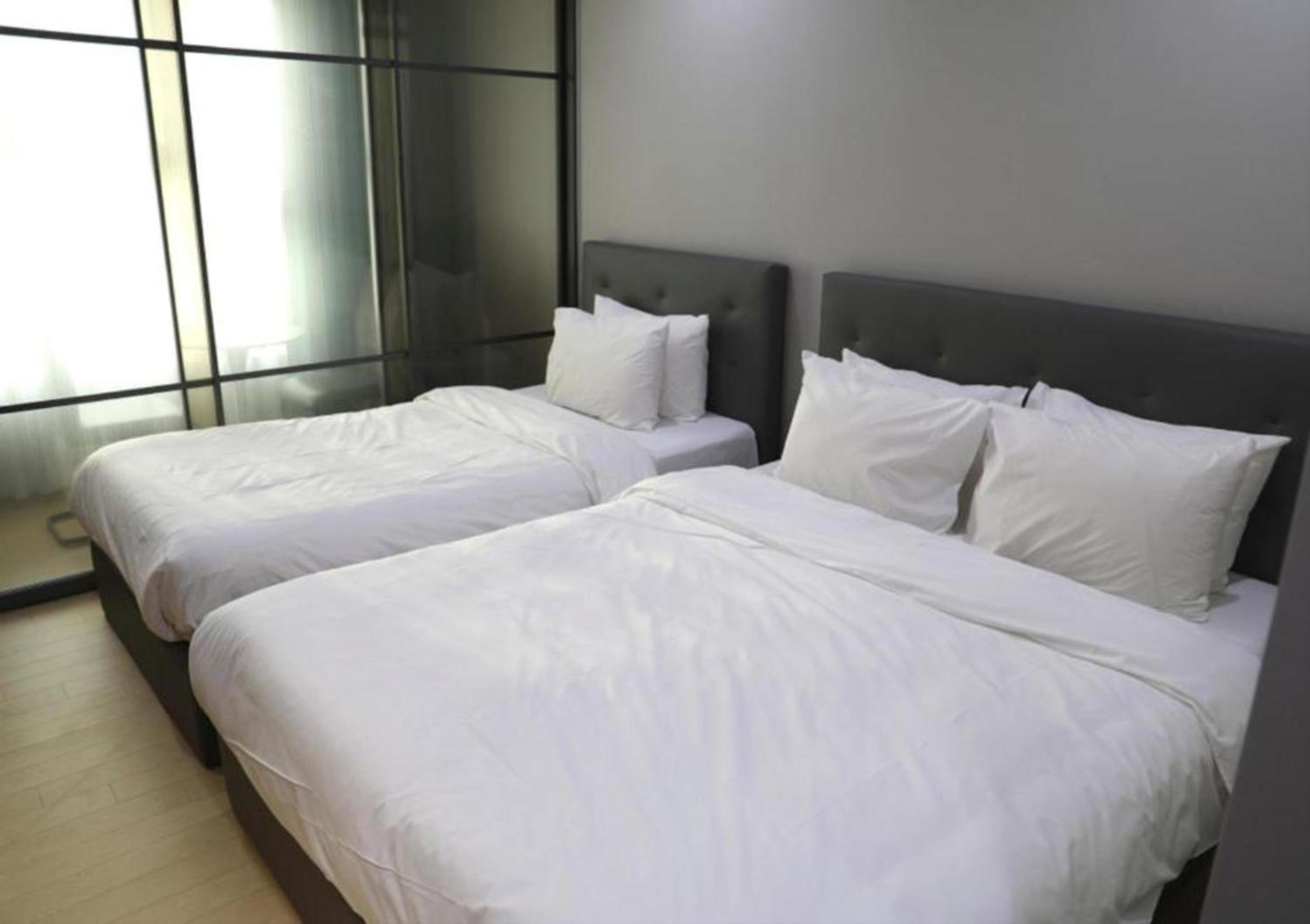 Standard Family Twin Room - Photo 1