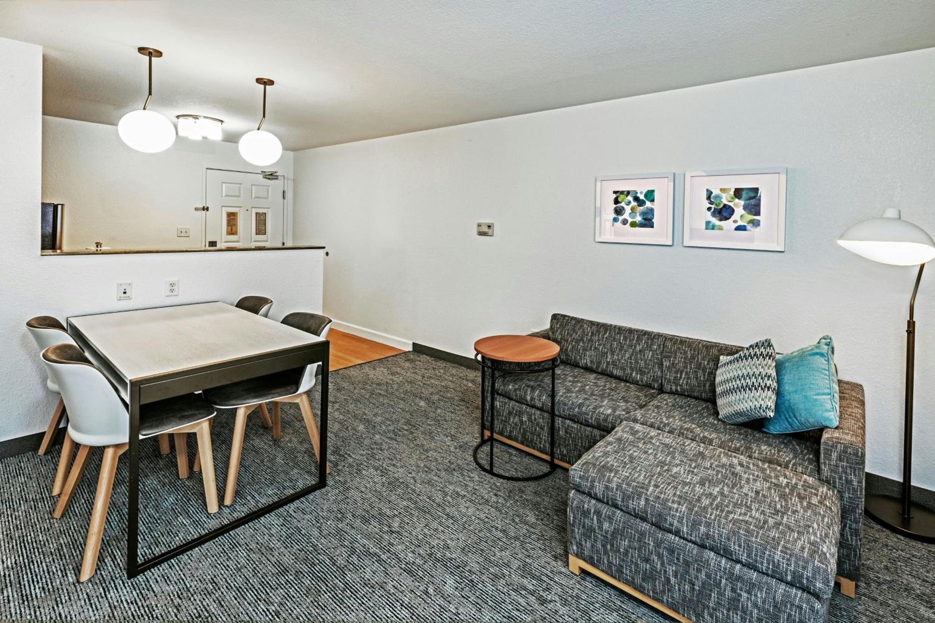 Two-Bedroom Suite with Adapted Tub - Mobility and Hearing Accessible photo 1