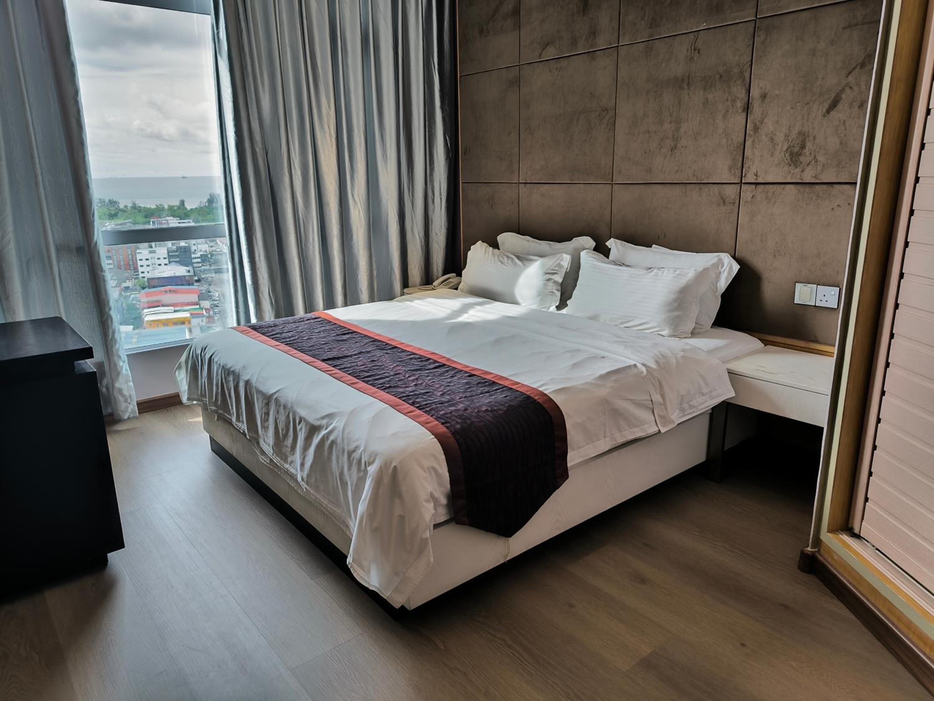 Executive Standard Double or Twin Room photo 2