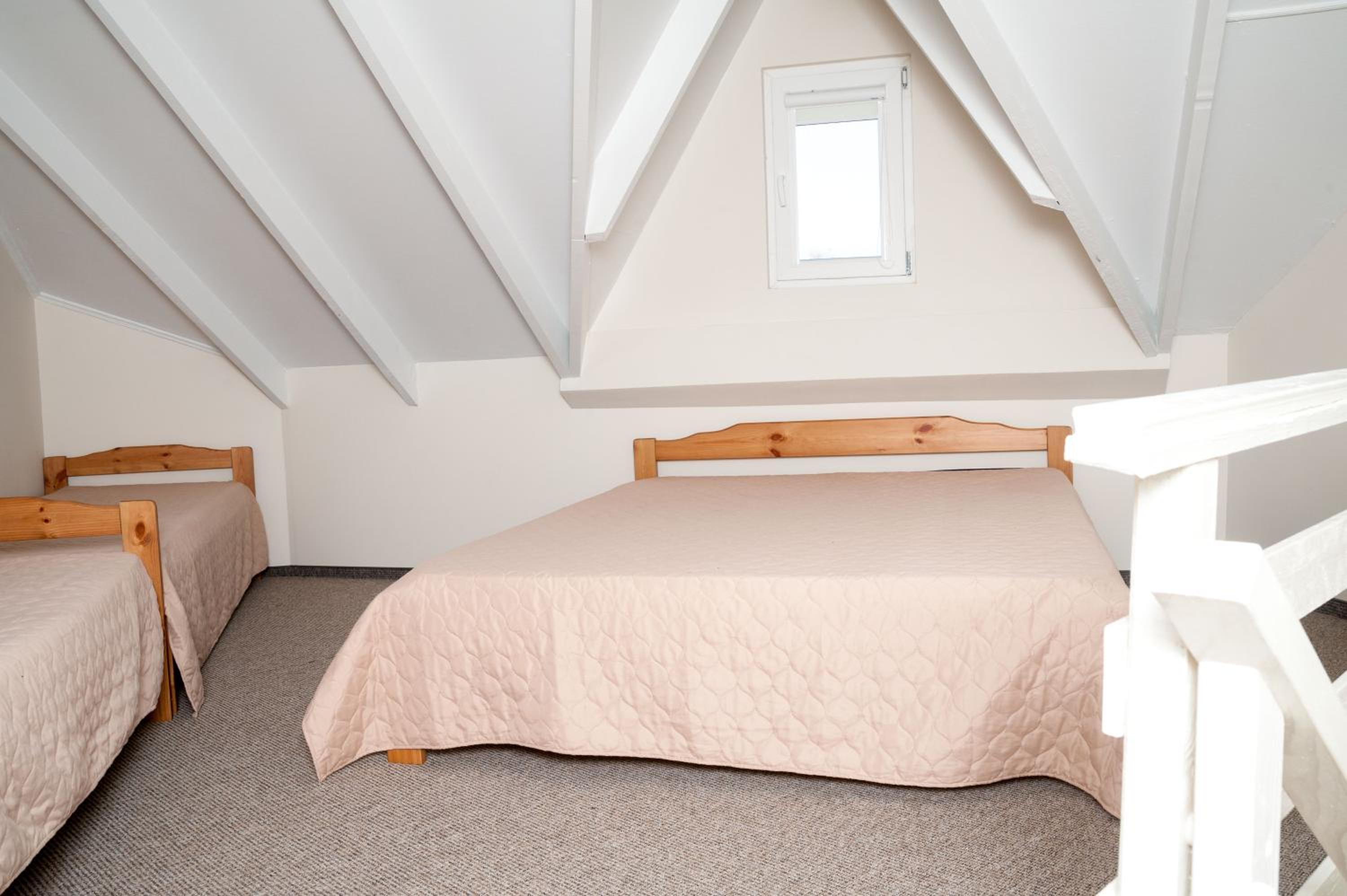 Maisonette photo 1