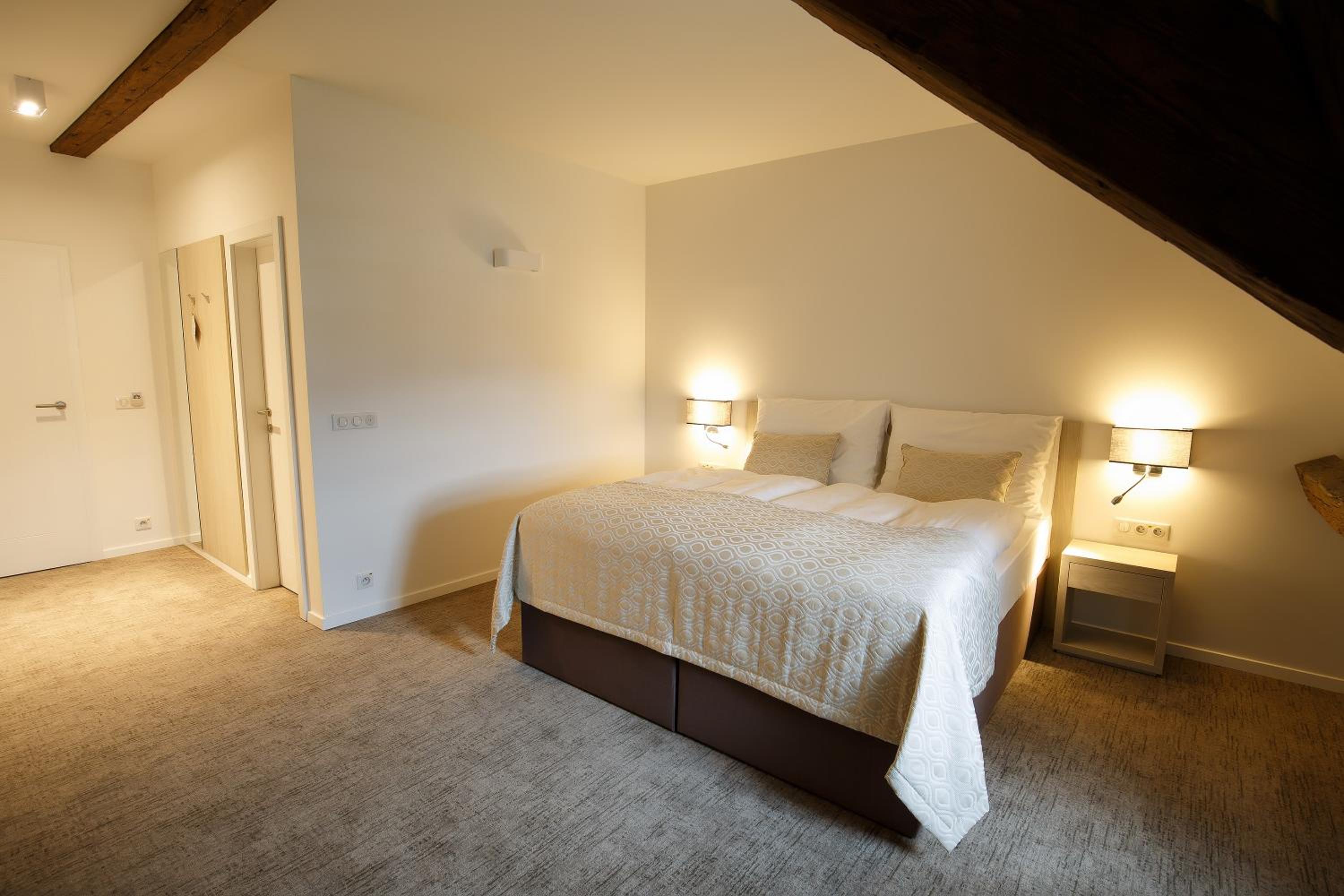 Standard Double Room photo 3