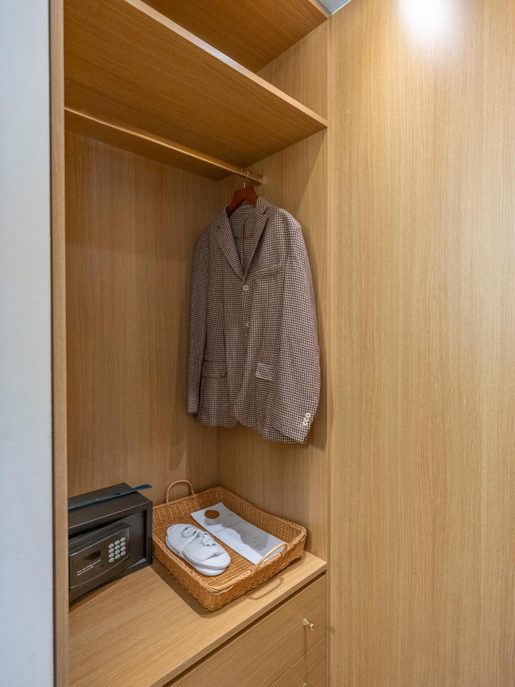 Double Room with Terrace - Photo 11