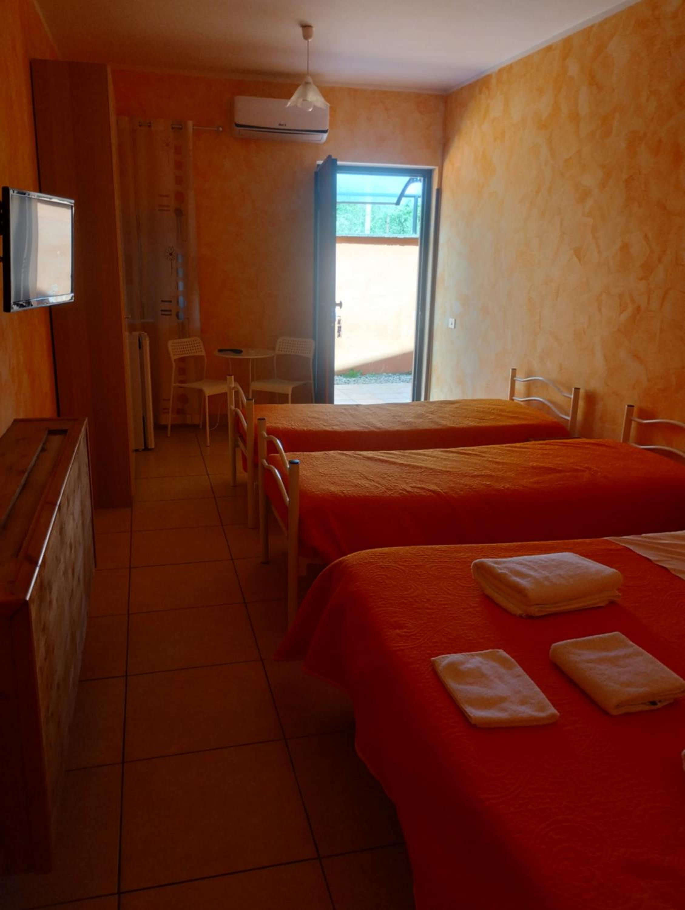Comfort Triple Room photo 2