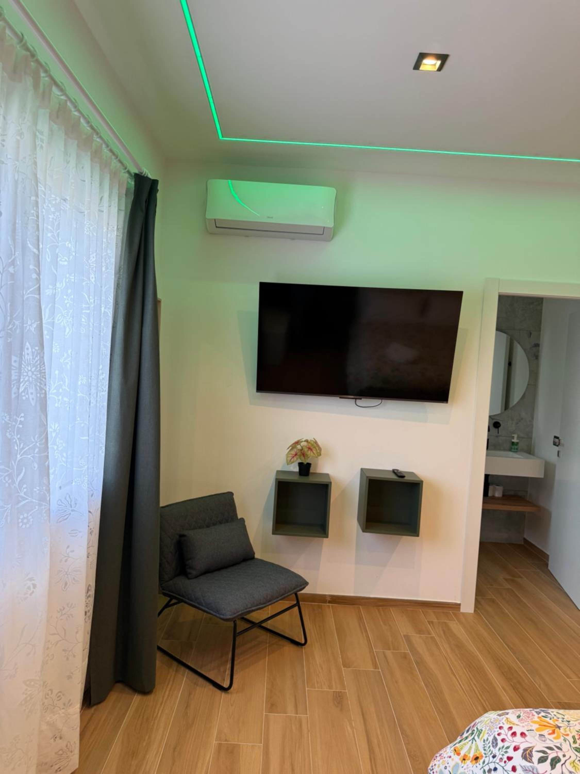 Superior Family Room