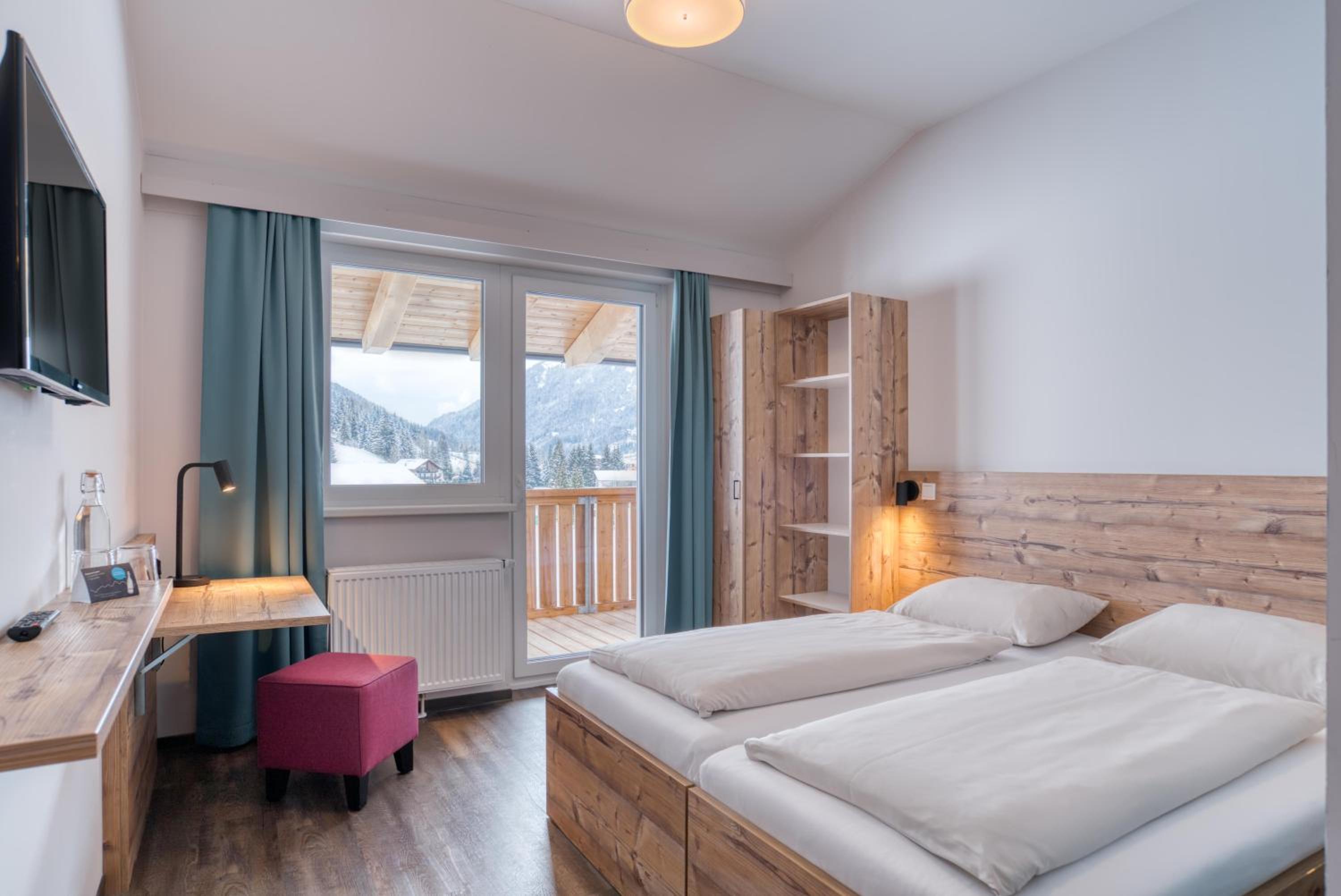 Double or Twin Room with View photo 3