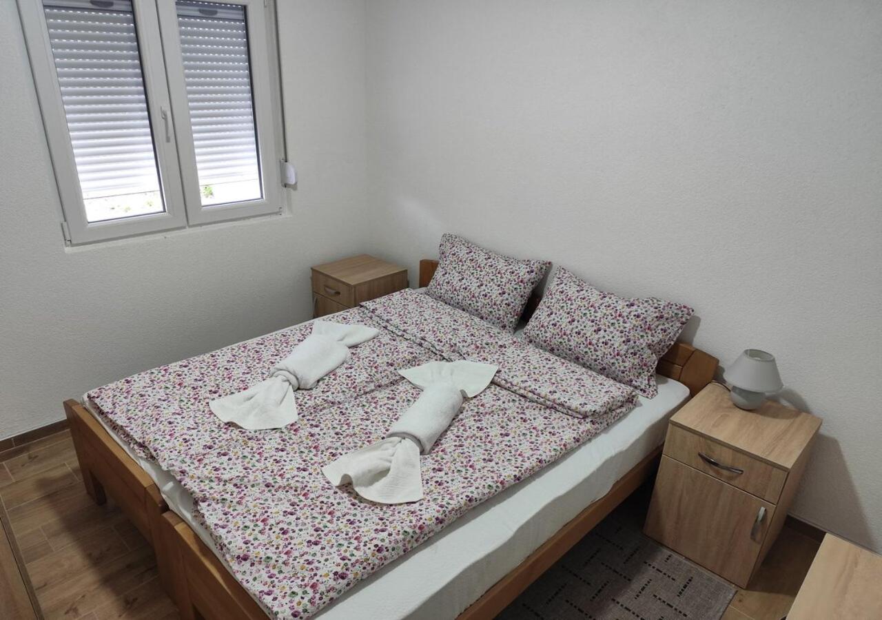 Classic One-Bedroom Apartment with King Bed photo 1