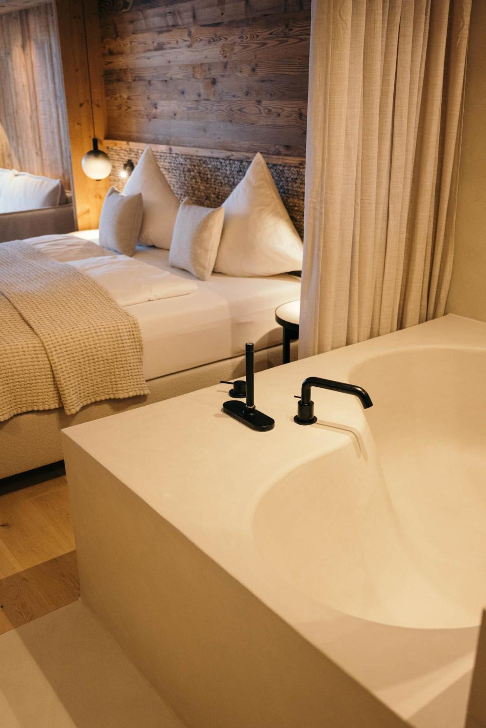 Junior Suite with Mountain View XL