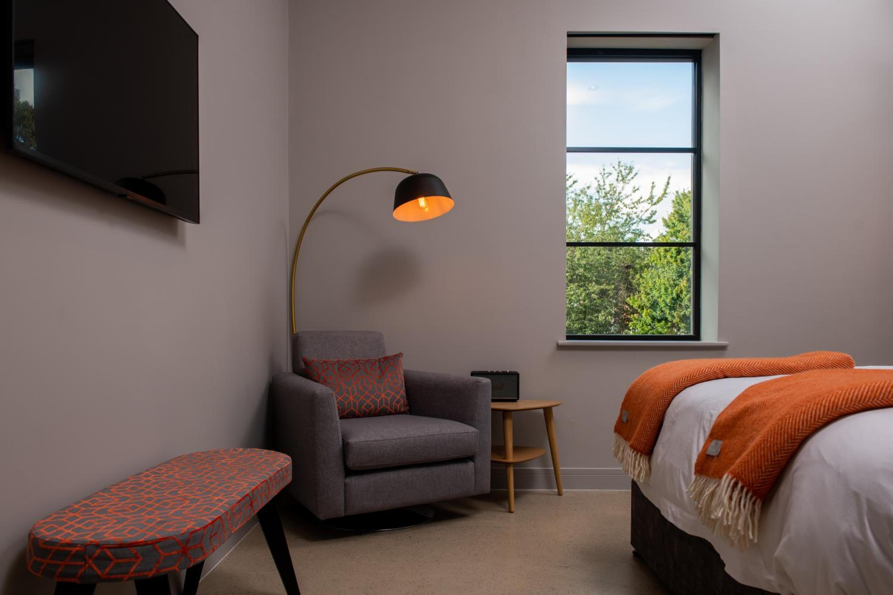 Superior King Suite