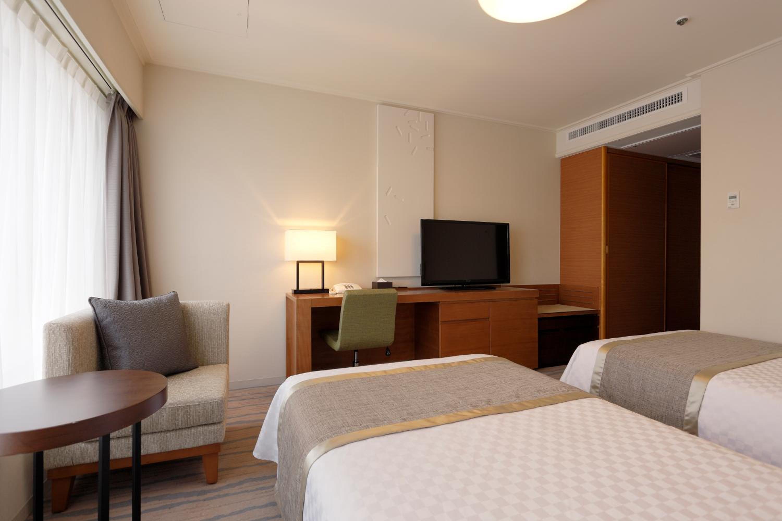 Standard Twin Room – Non-Smoking photo