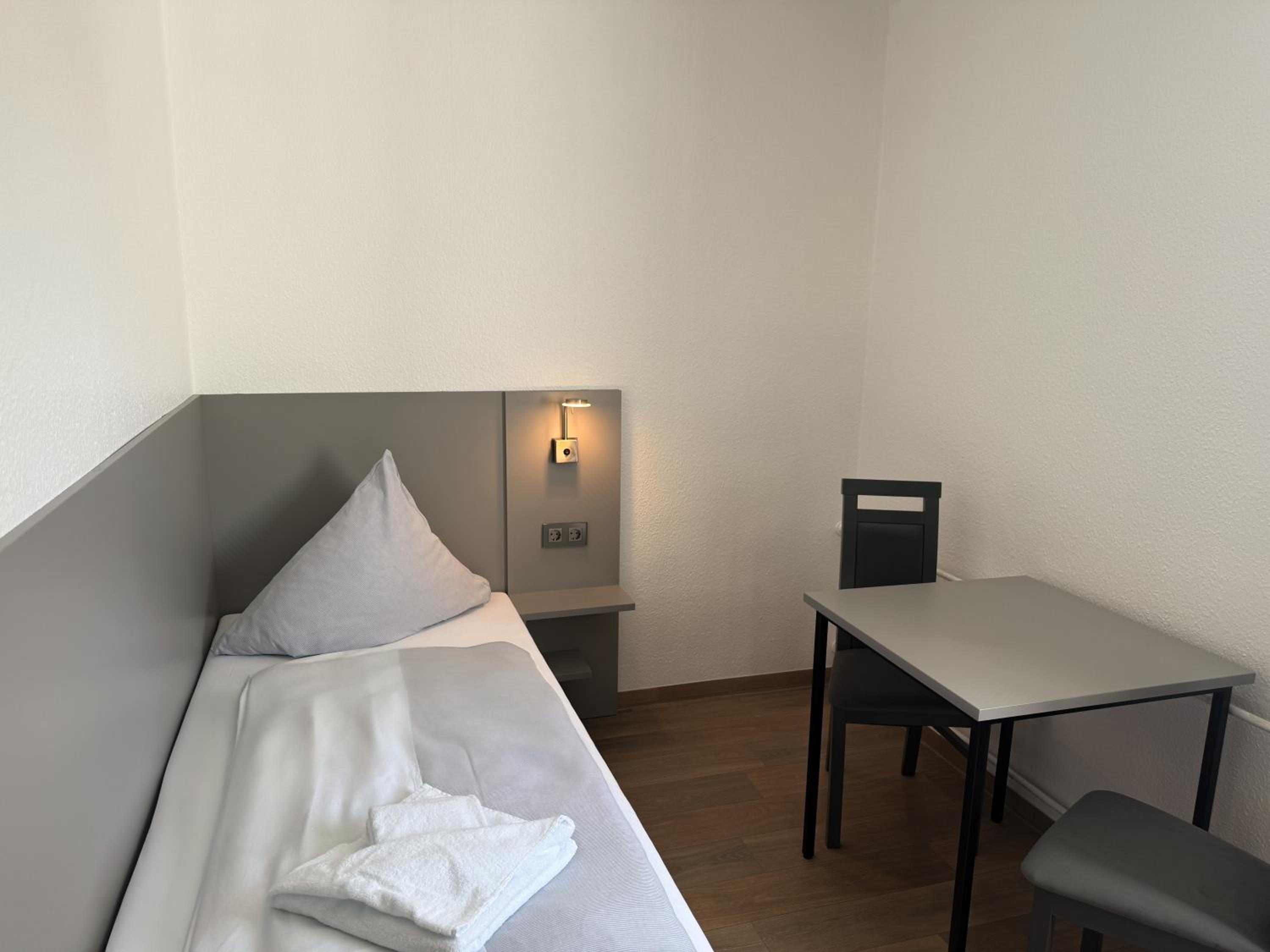 Budget Single Room