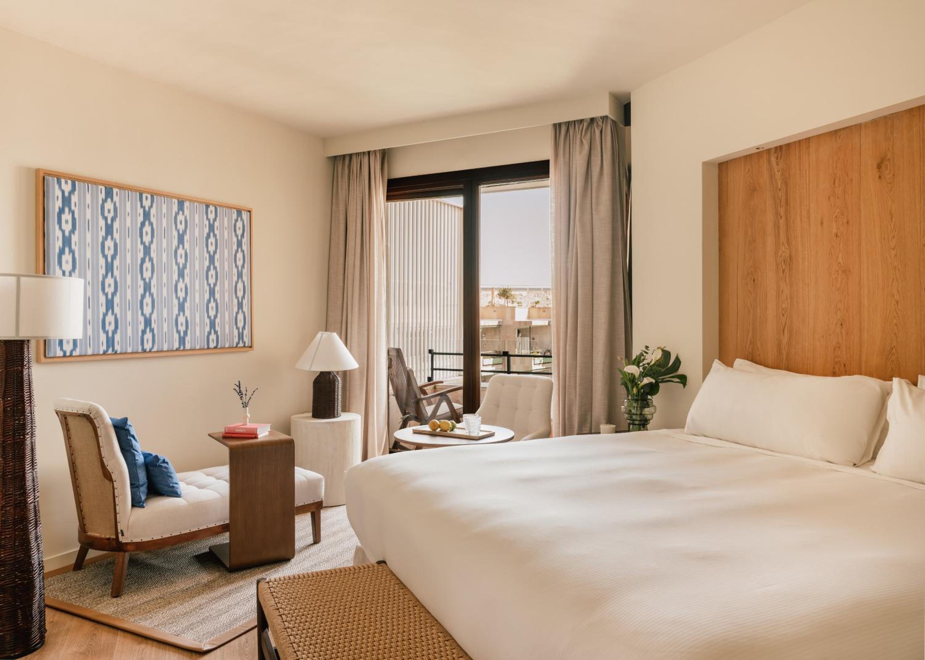 Premier Room with Catedral View - Photo 3