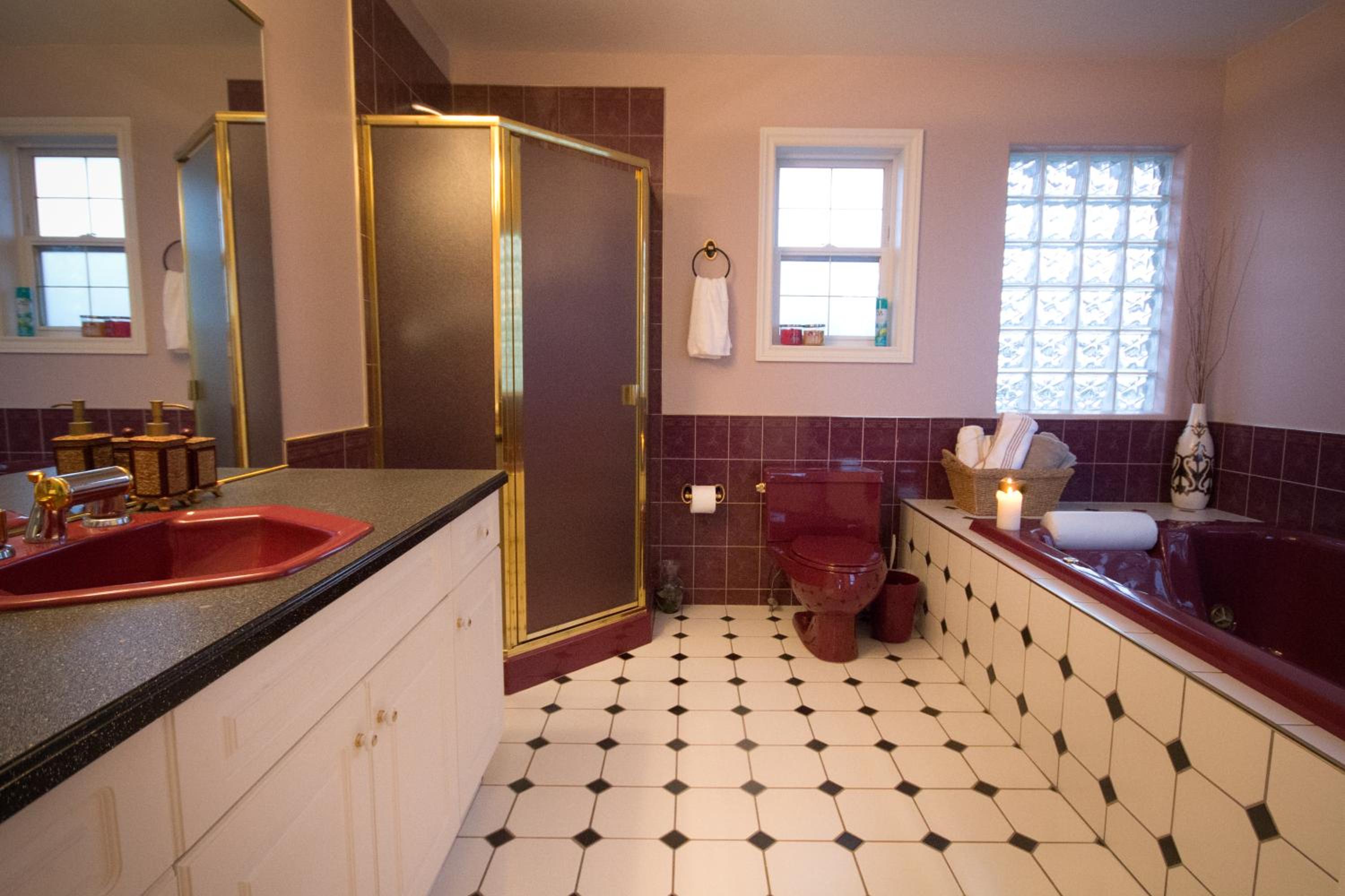 Deluxe Suite with Sea View photo 3