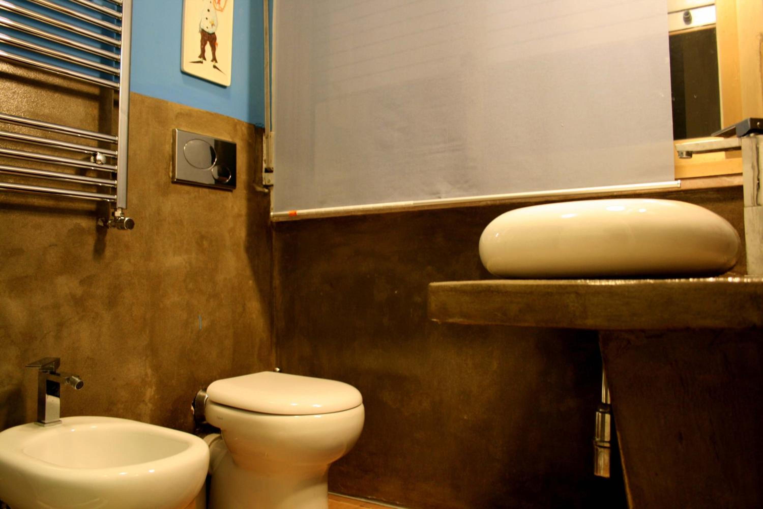 Double Room - Photo 16