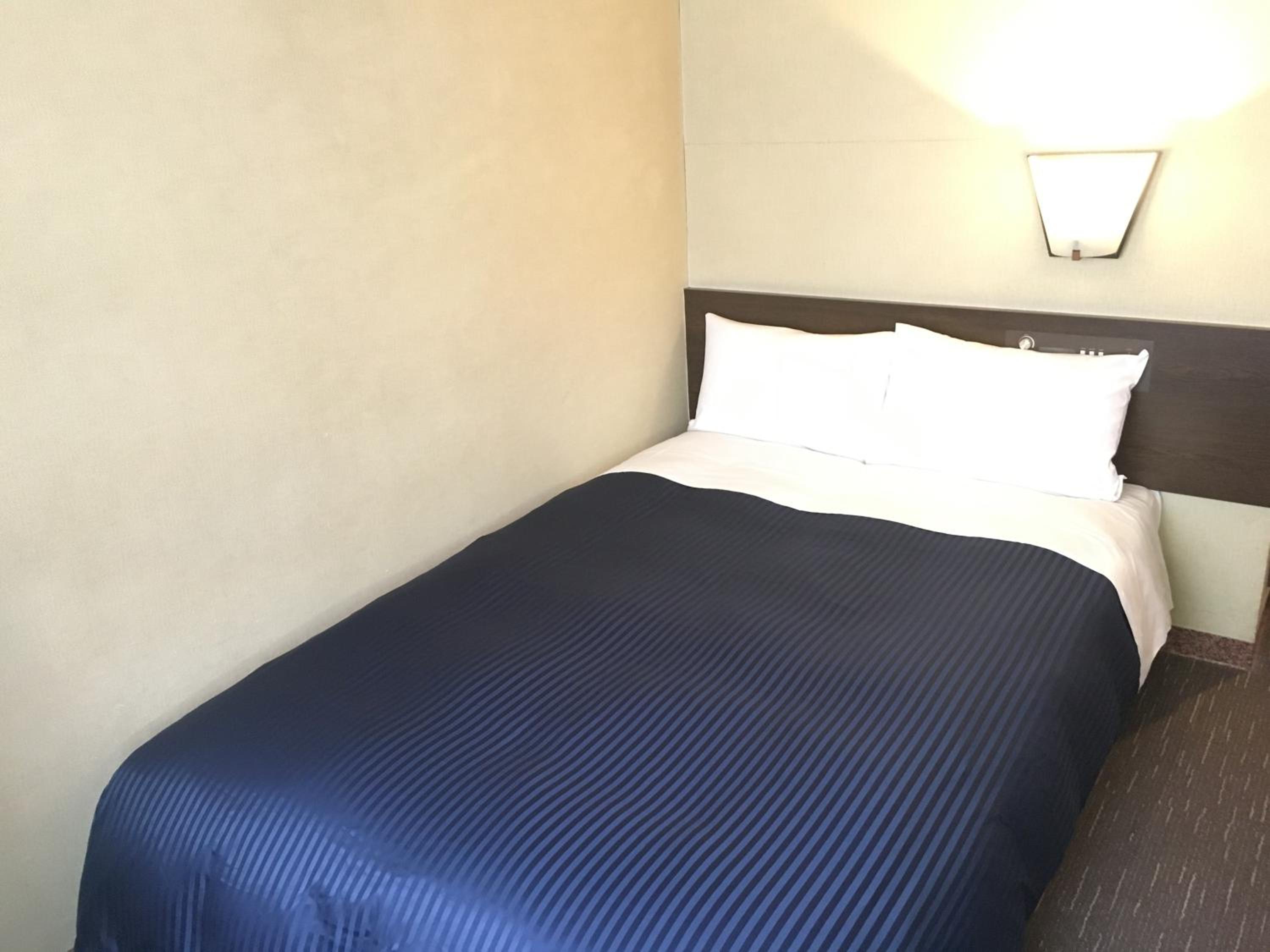 Double Room with Small Double Bed - Smoking