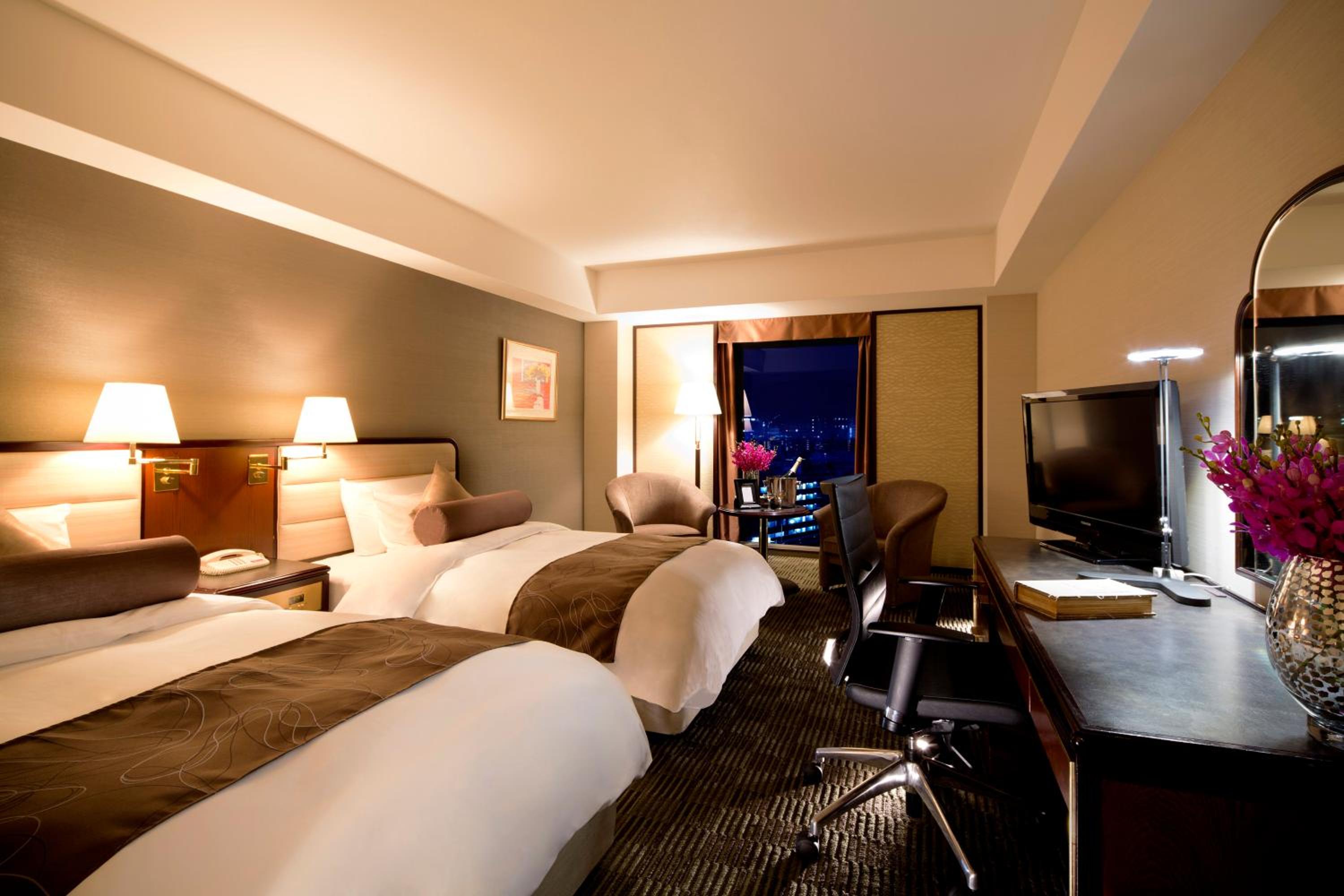 Deluxe Twin Room - Non-Smoking - Photo 1