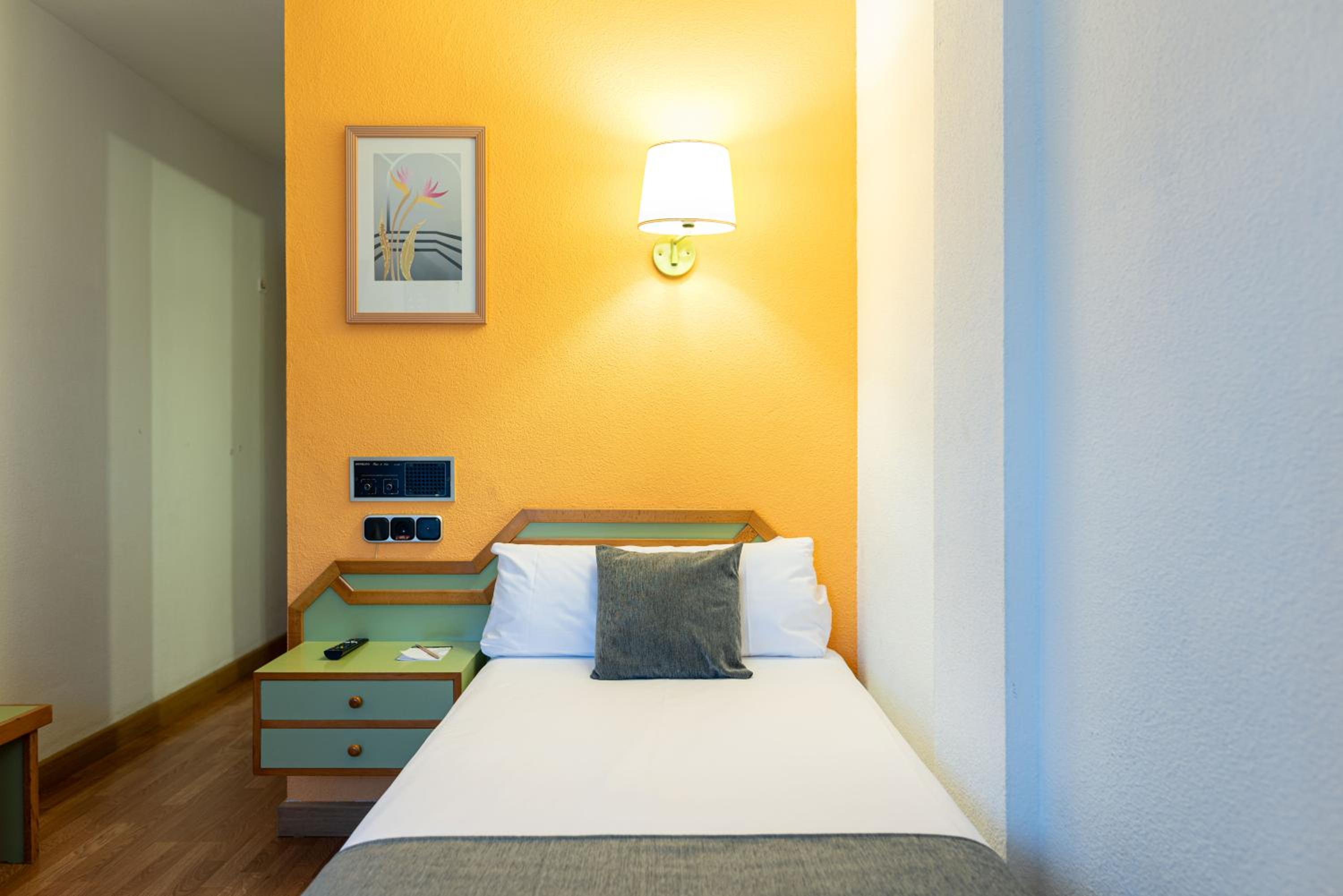 Single Room