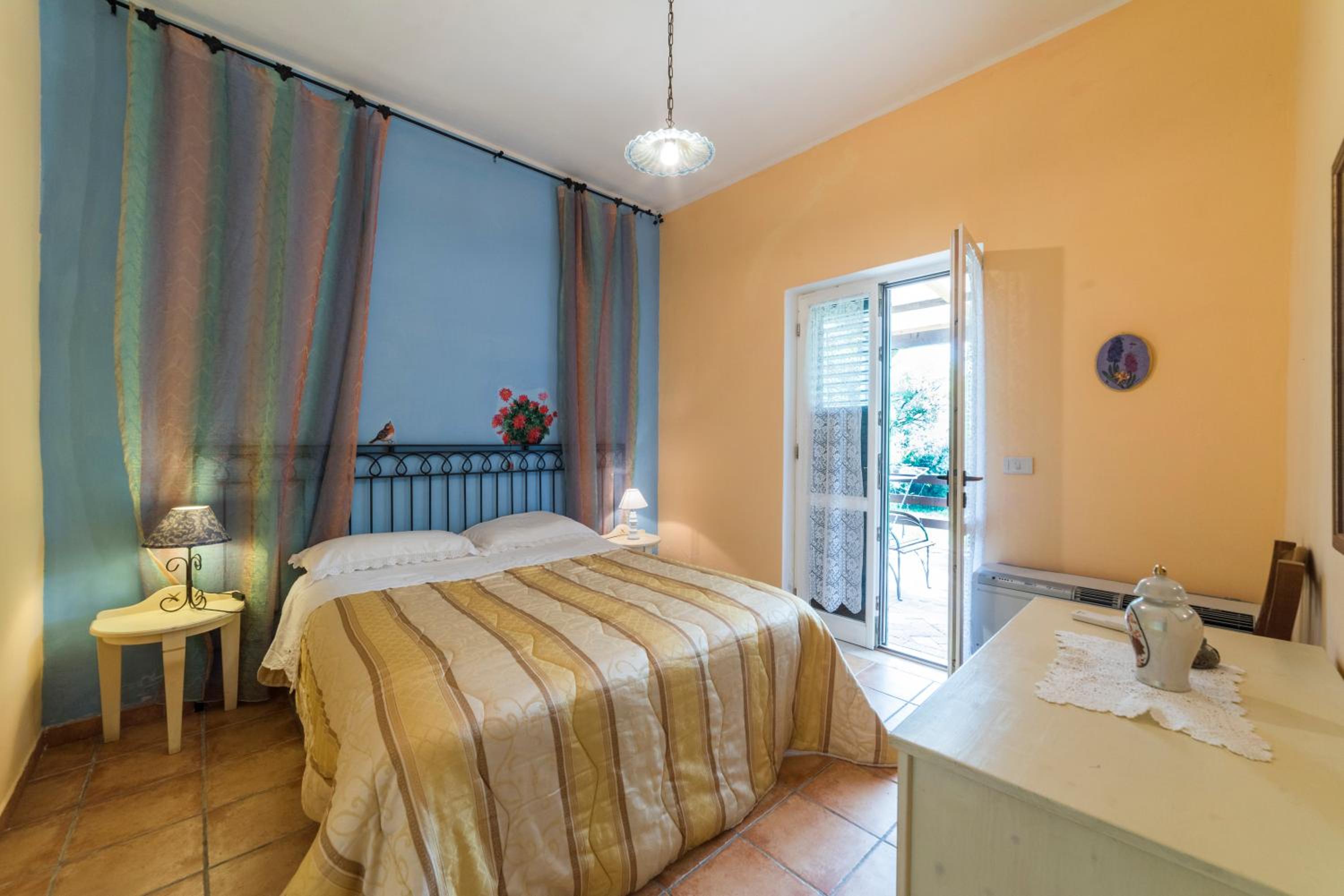 Quadruple Room with Terrace photo 3