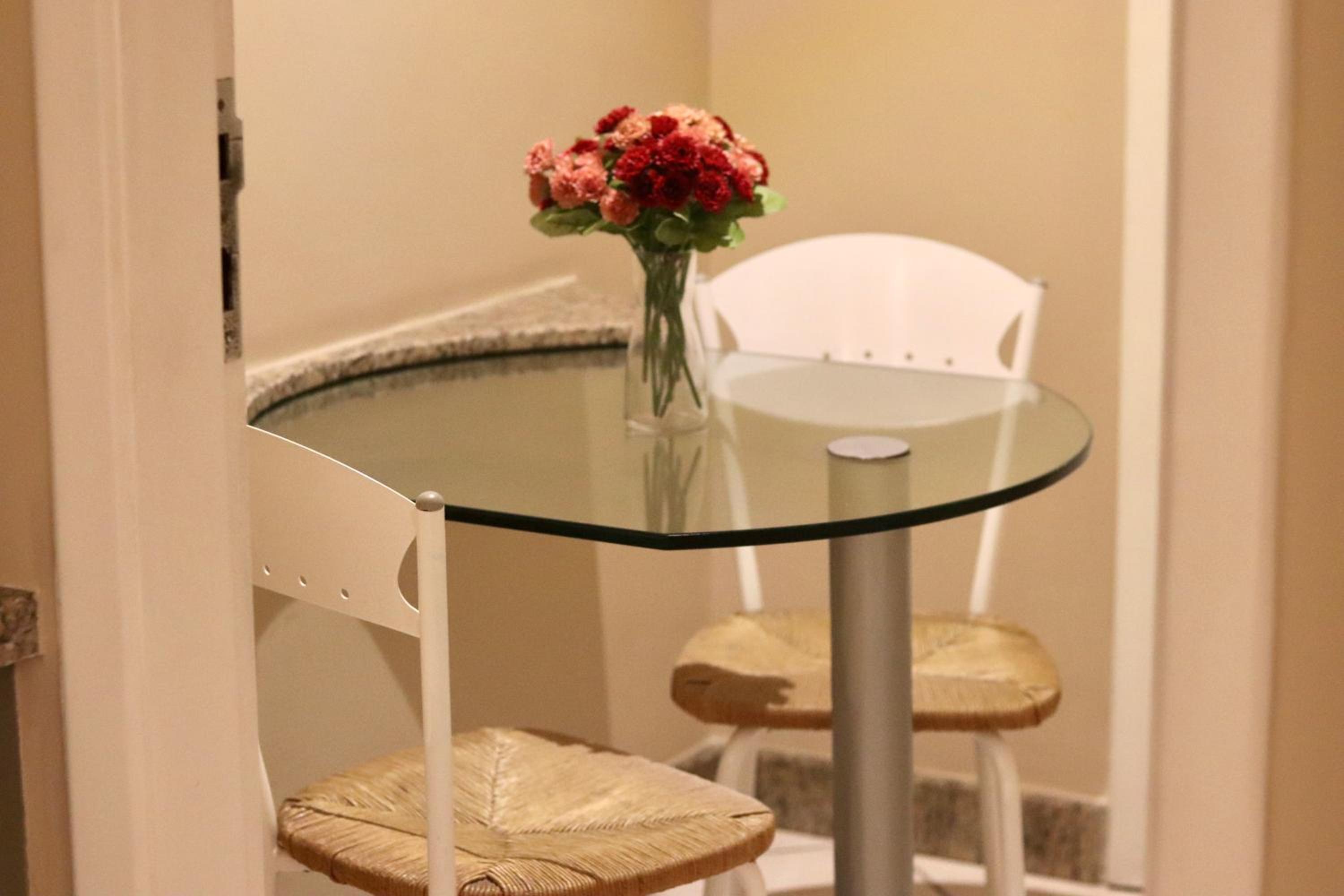 Apartment - Photo 1