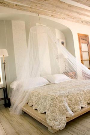 Suite with Mountain View